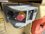 Poste de contrôle inférieur de base with