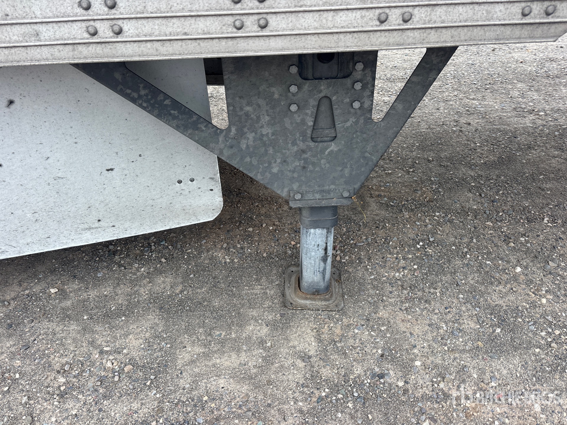 2024 Hyundai 53 ft x 102 in T/A