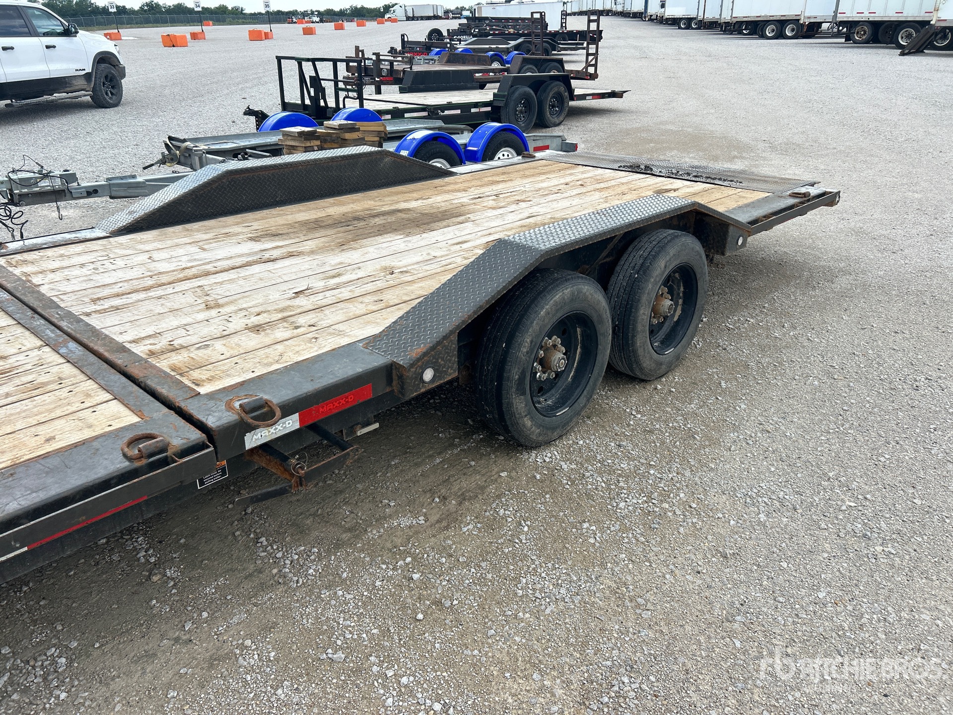 2025 MAXX-D 22 FT T/A