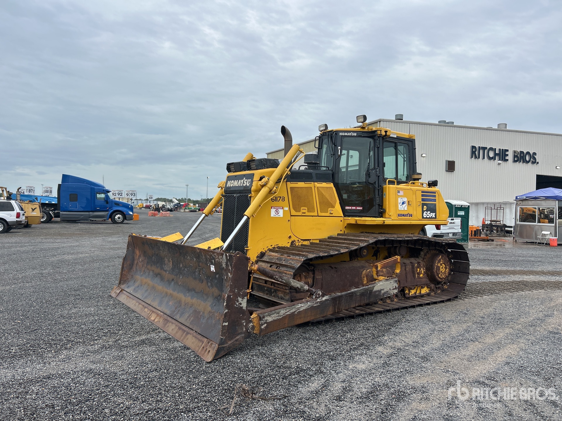 Photo of 2021 Komatsu D65PX-18