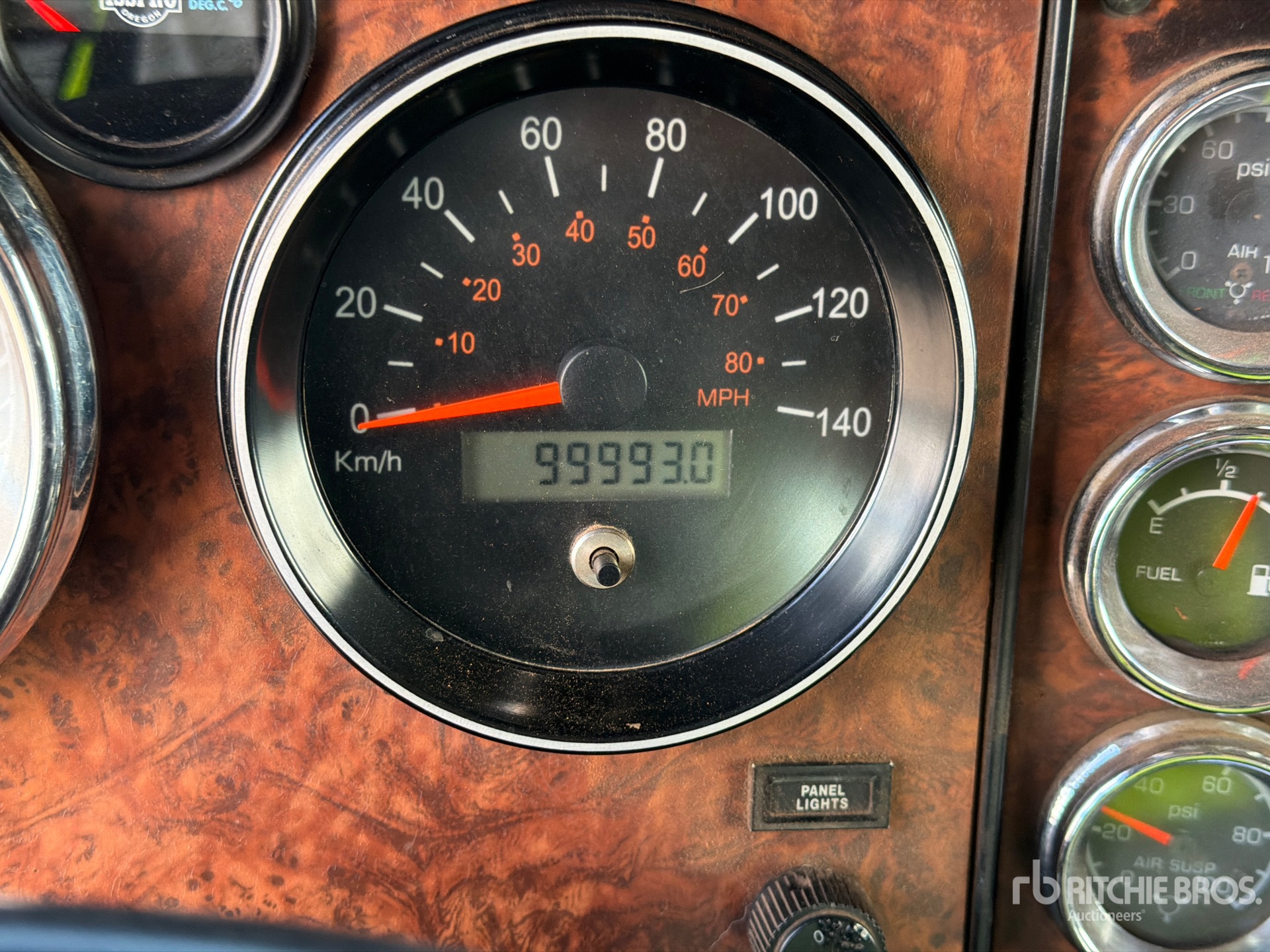 2005 Kenworth T800