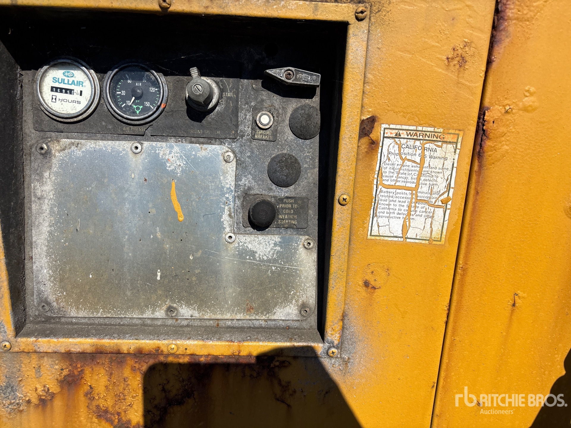 2001 Sullair 185DPQ-CA