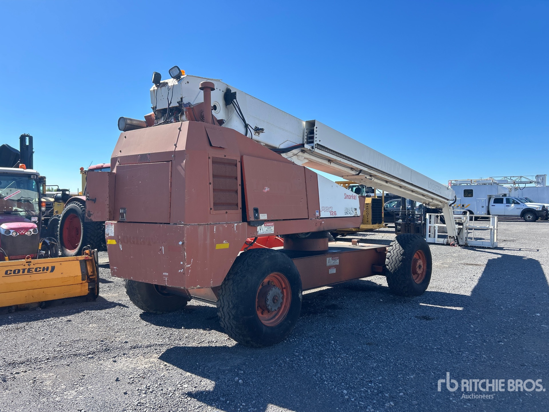 1997 Snorkel TB126JCU