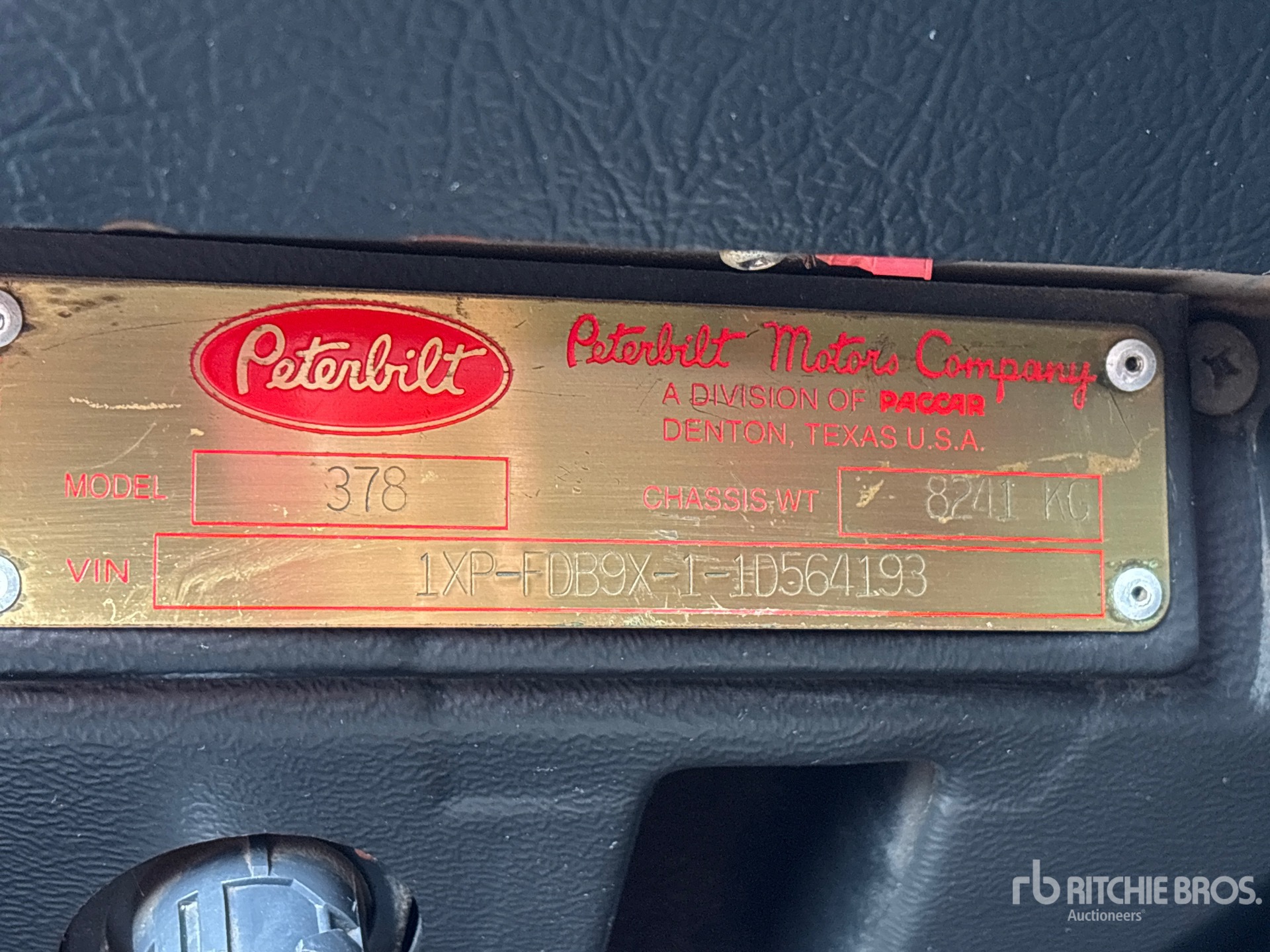 2001 Peterbilt 378