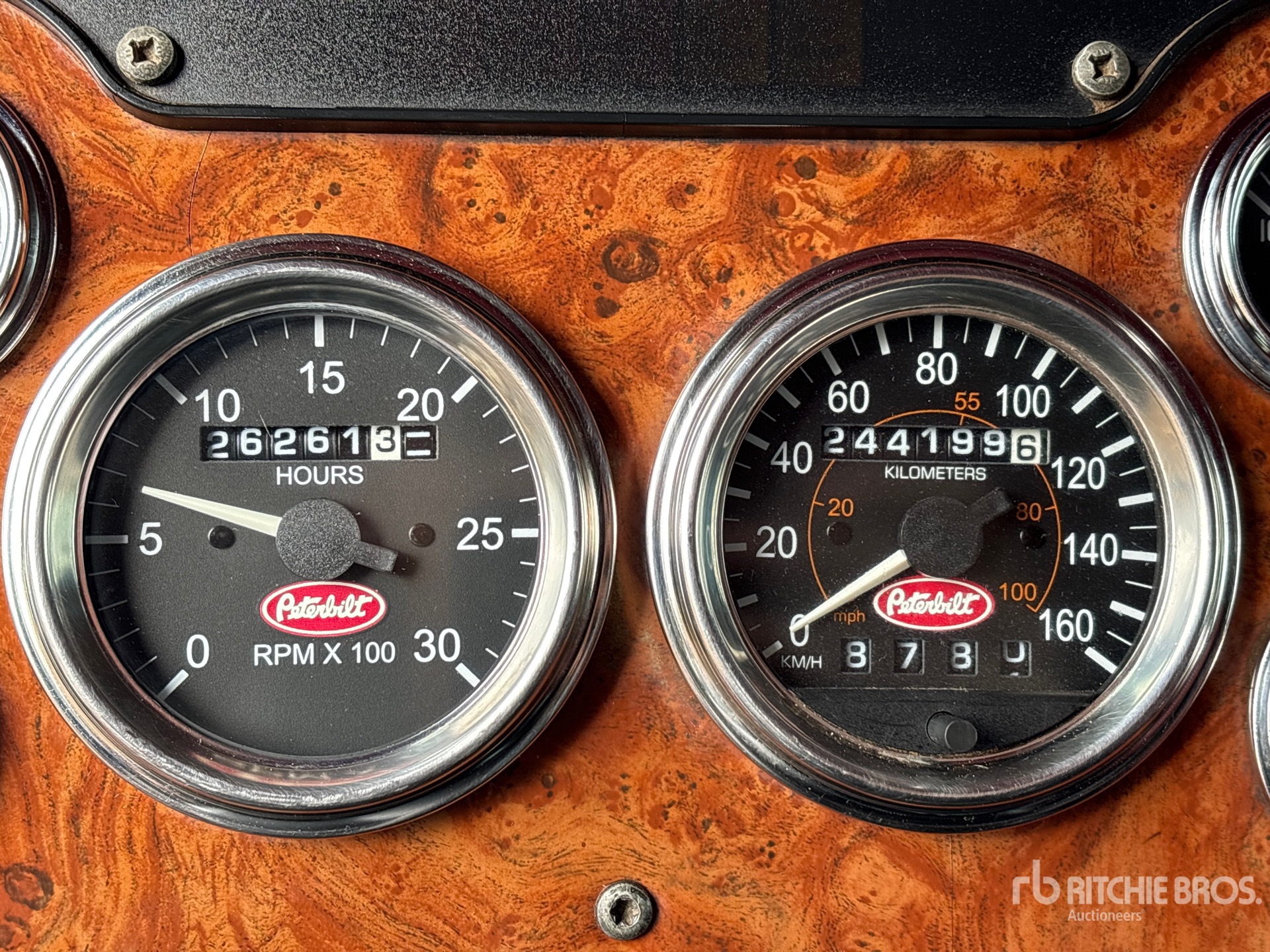 2001 Peterbilt 378