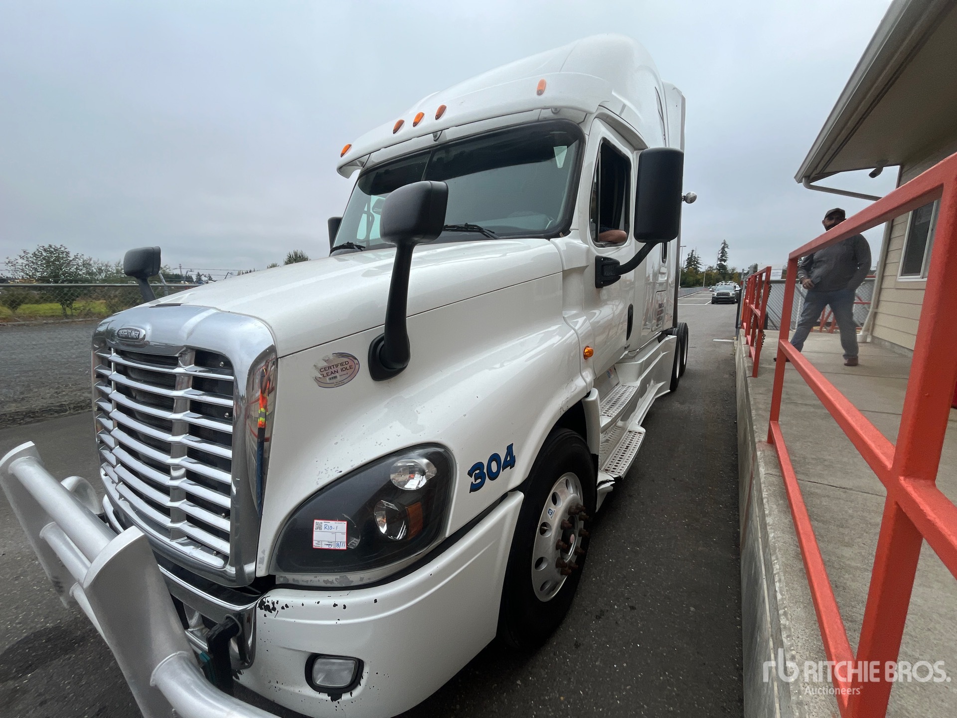 2015 Freightliner CASCADIA 125