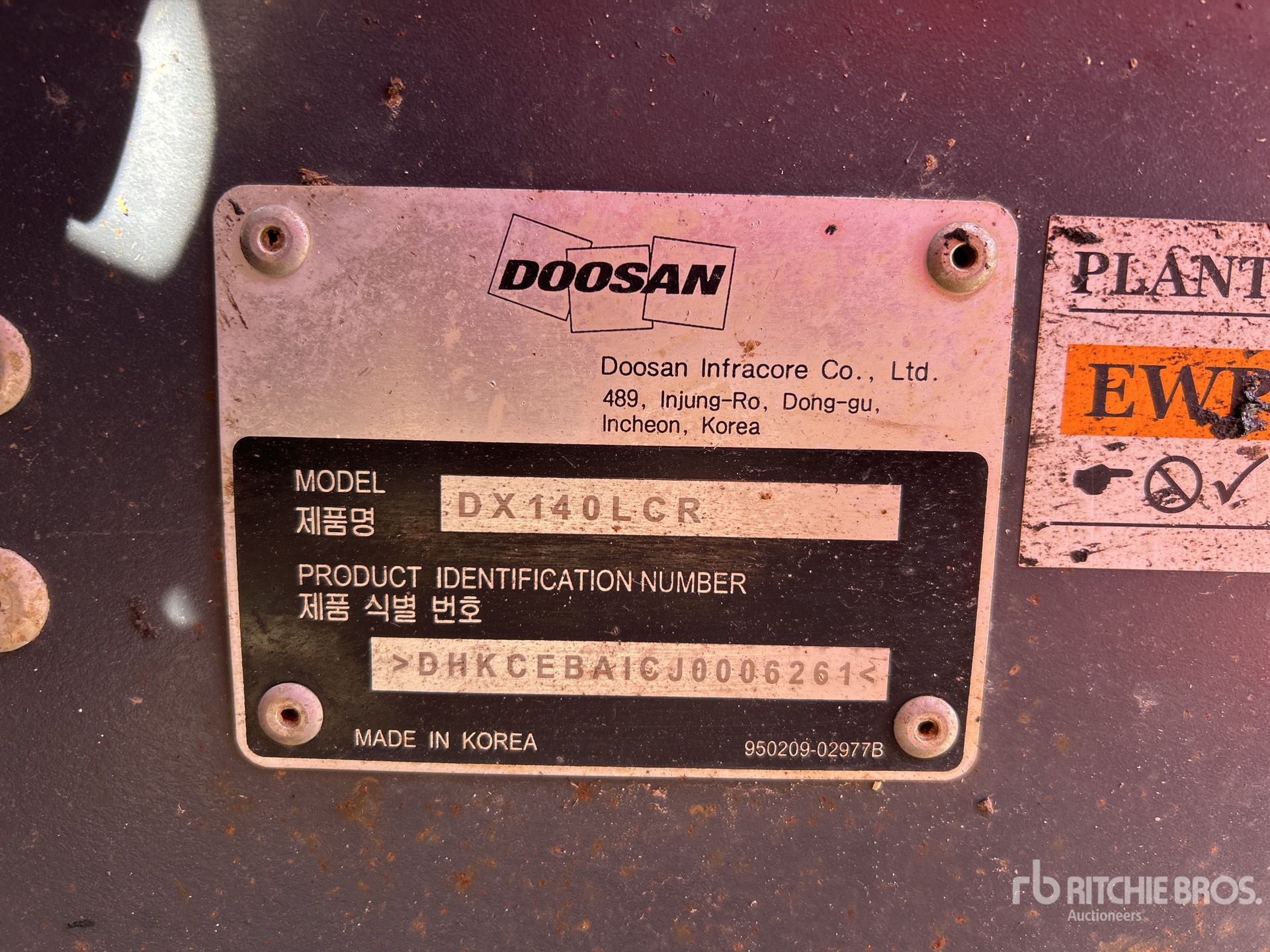 2019 Doosan DX140LCR