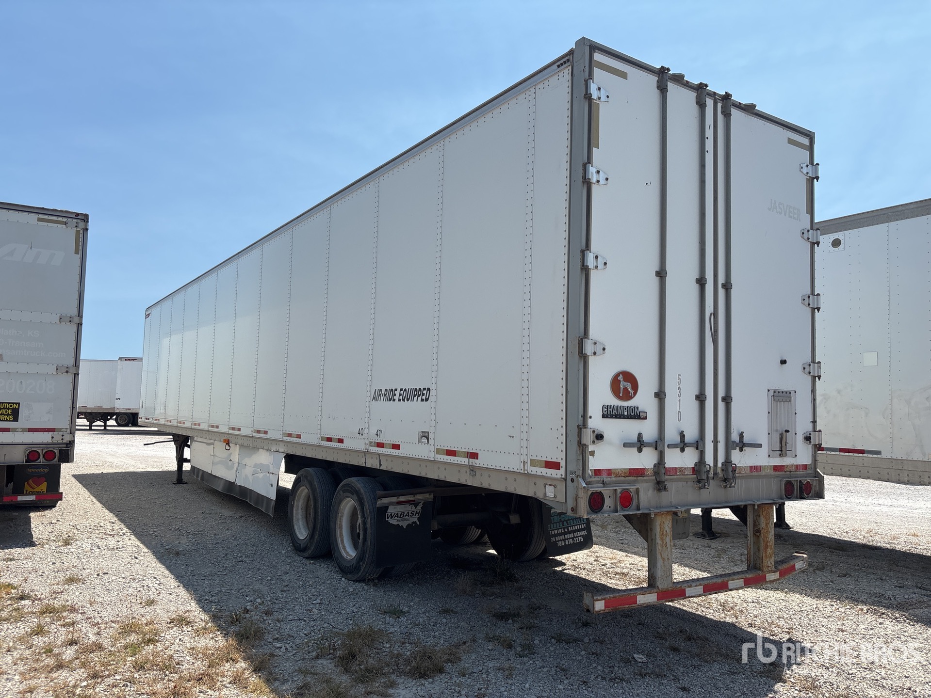 General Appearance with Picture, Left Rear Corner