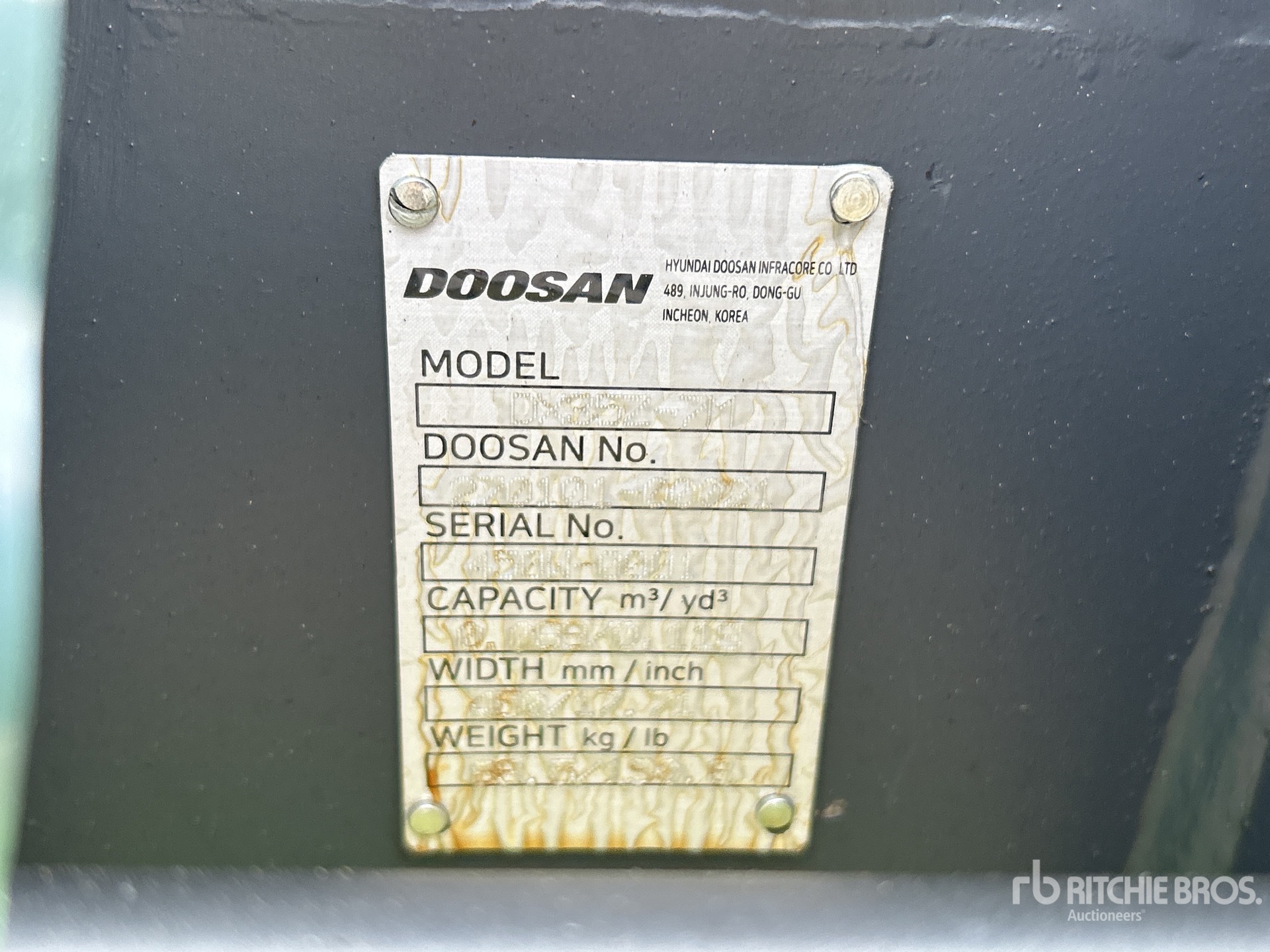 Doosan 450 mm Q/C Digging - Fits Devel ...