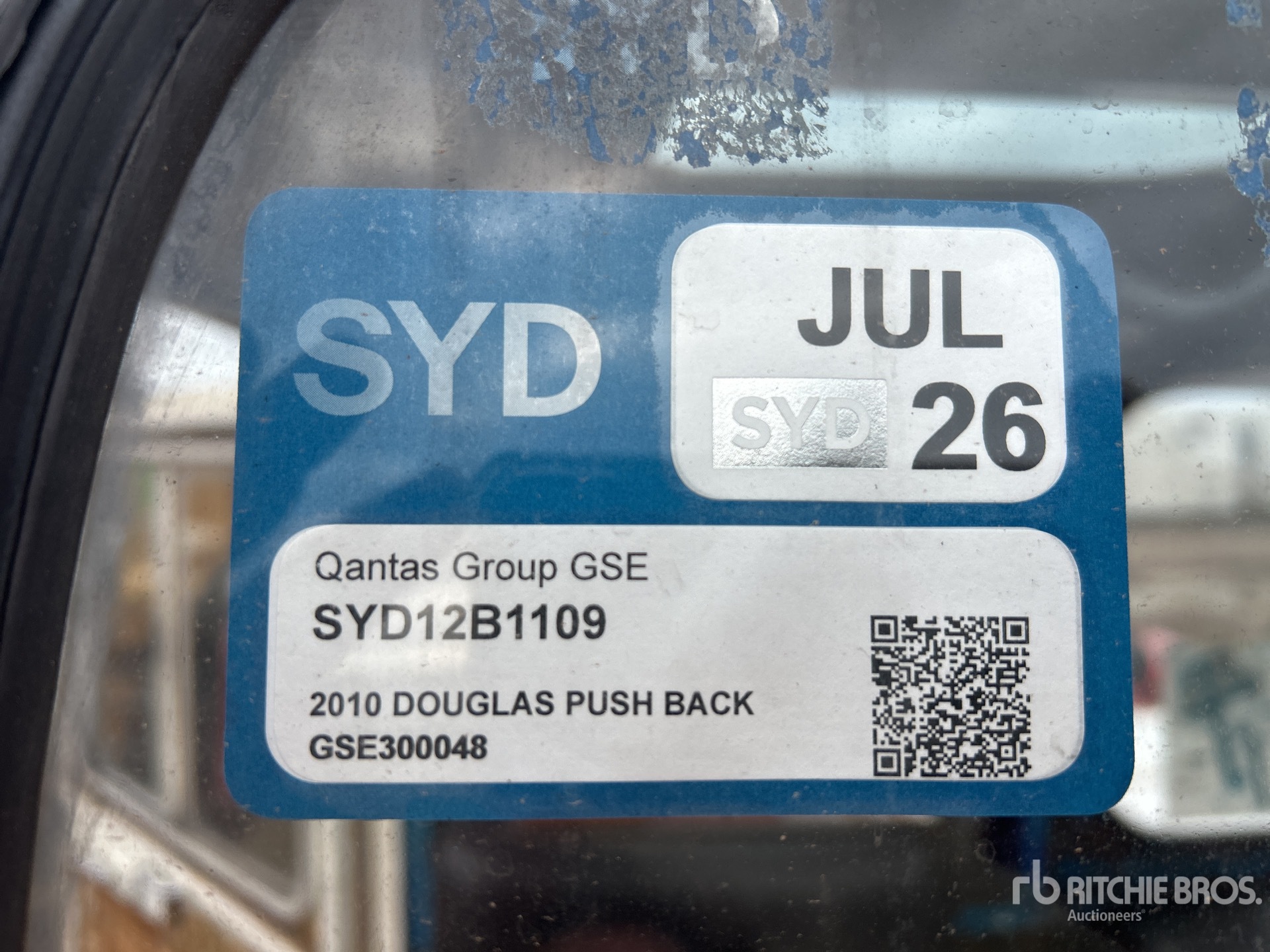 2010 Douglas TUGMASTER