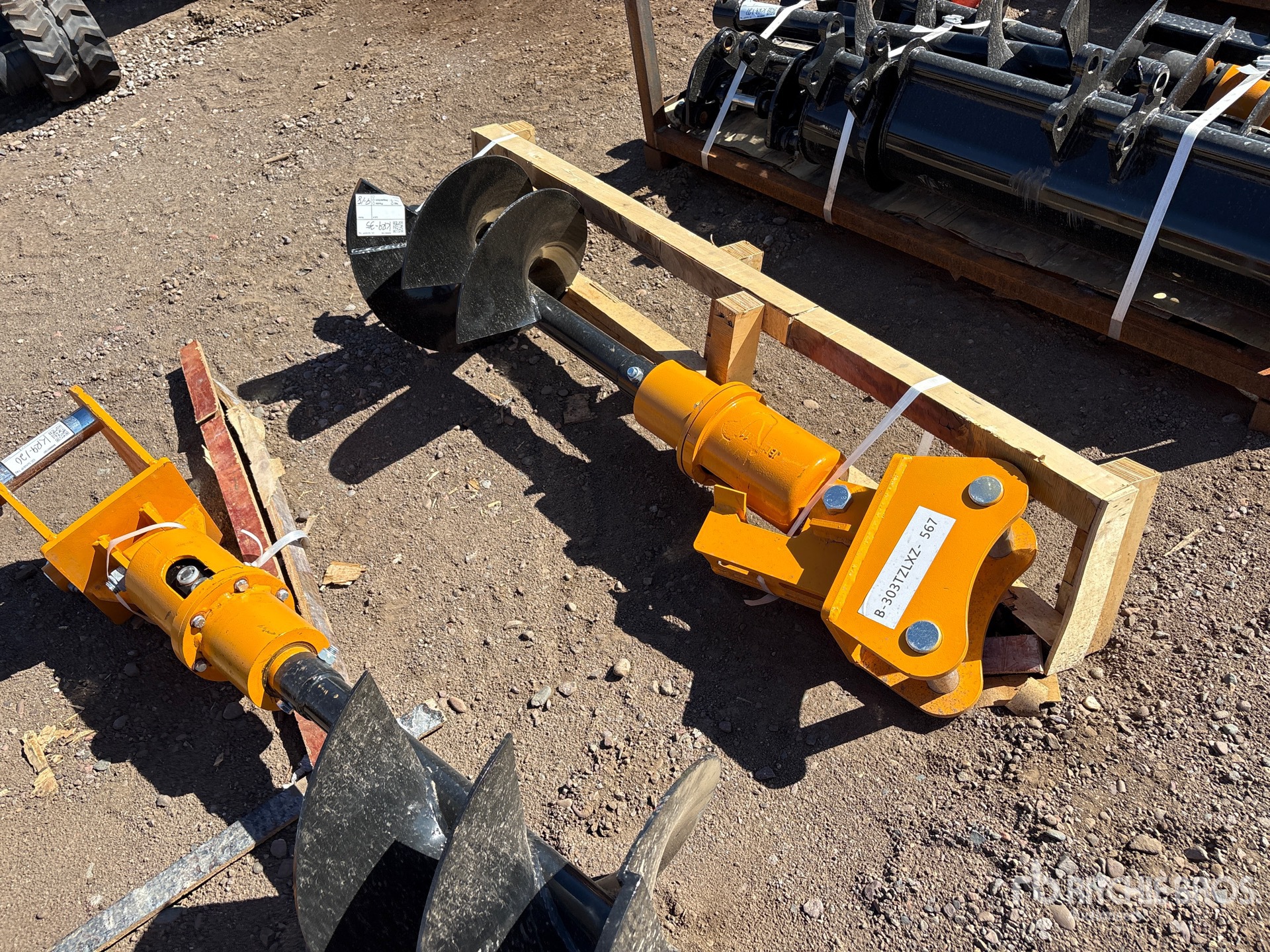 Photo of 2026 GIYI 32 in - Fits Cat 303 (Unused)