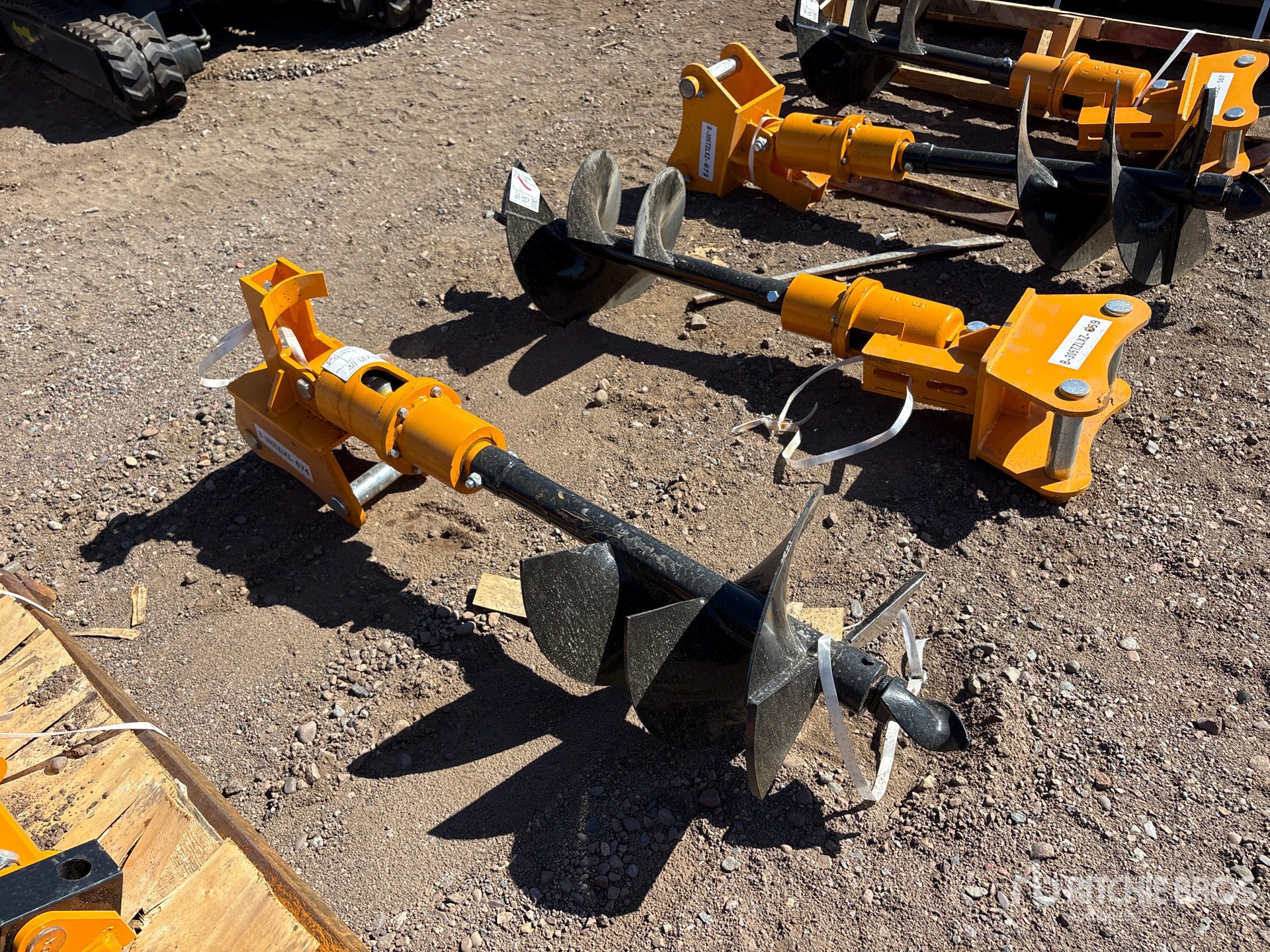 2026 GIYI 32 IN - FITS CAT 305 (UNUSED)