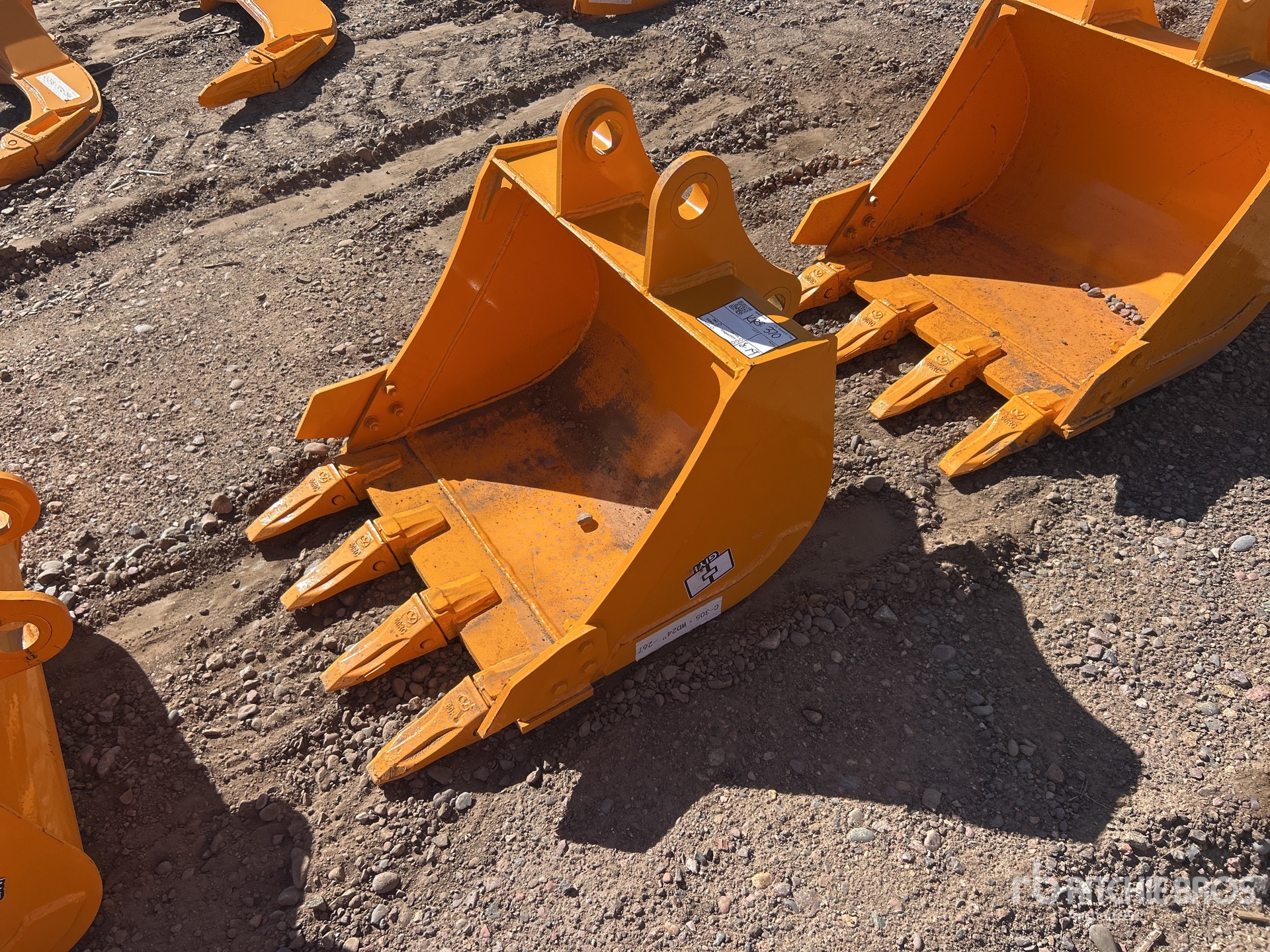 2026 GIYI 24 in - Fits Cat 305 (Unused)