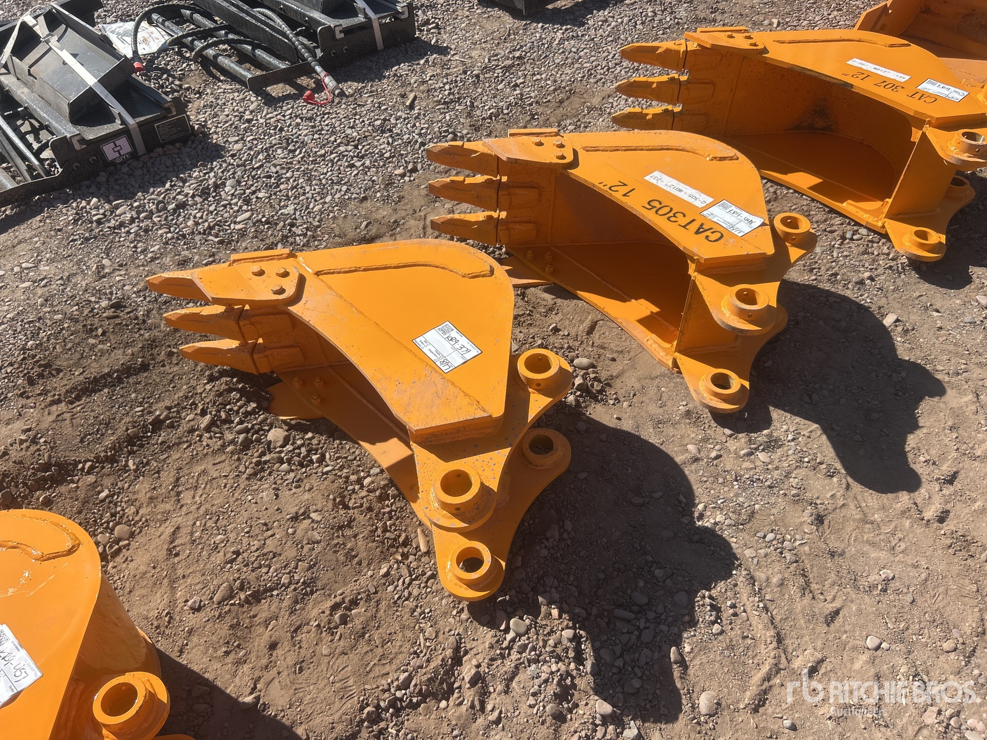 2026 GIYI 12 in - Fits Cat 305 (Unused)