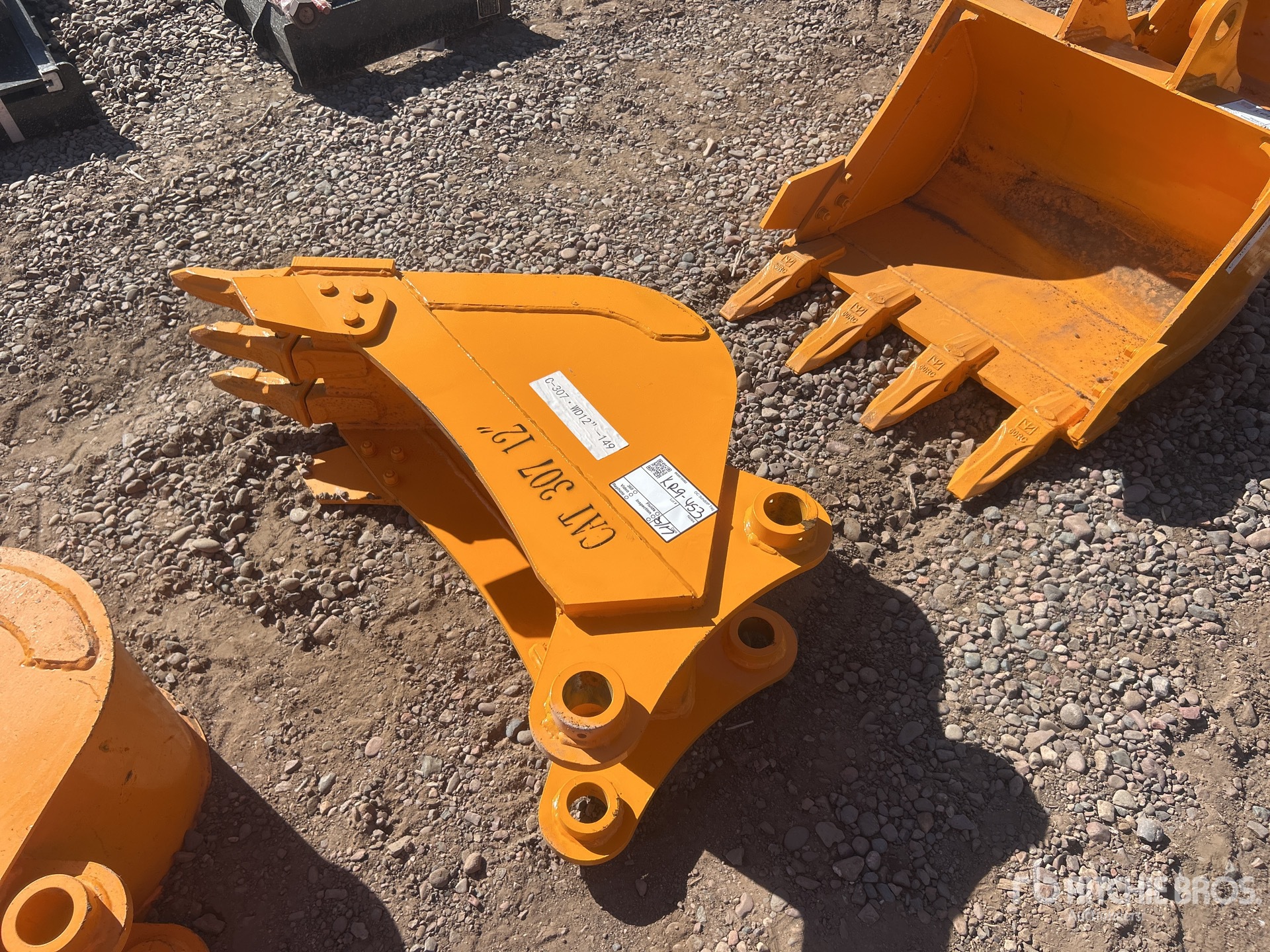 2026 GIYI 12 in - Fits Cat 307 (Unused)