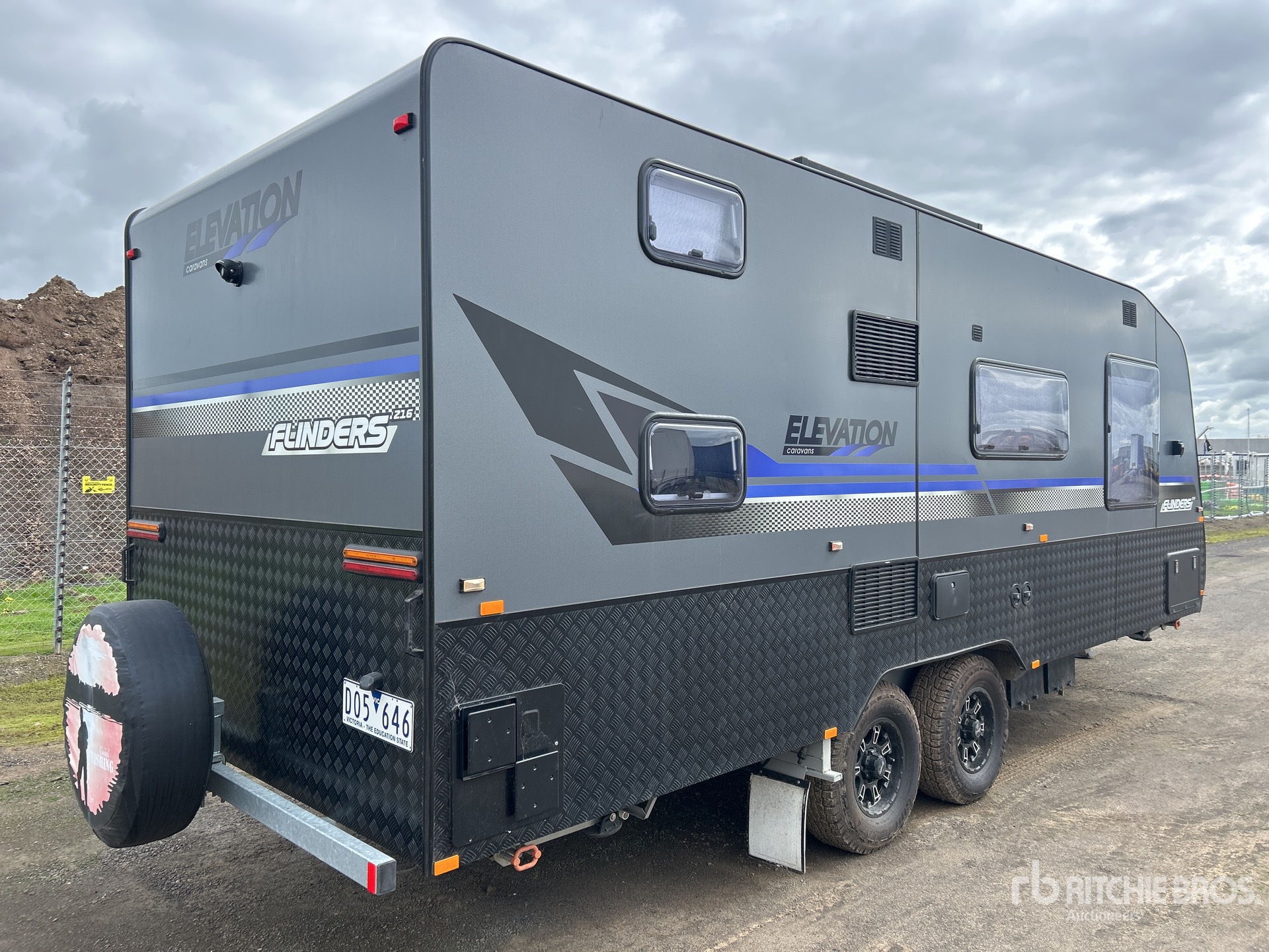 General Appearance with Picture, Left Rear Corner