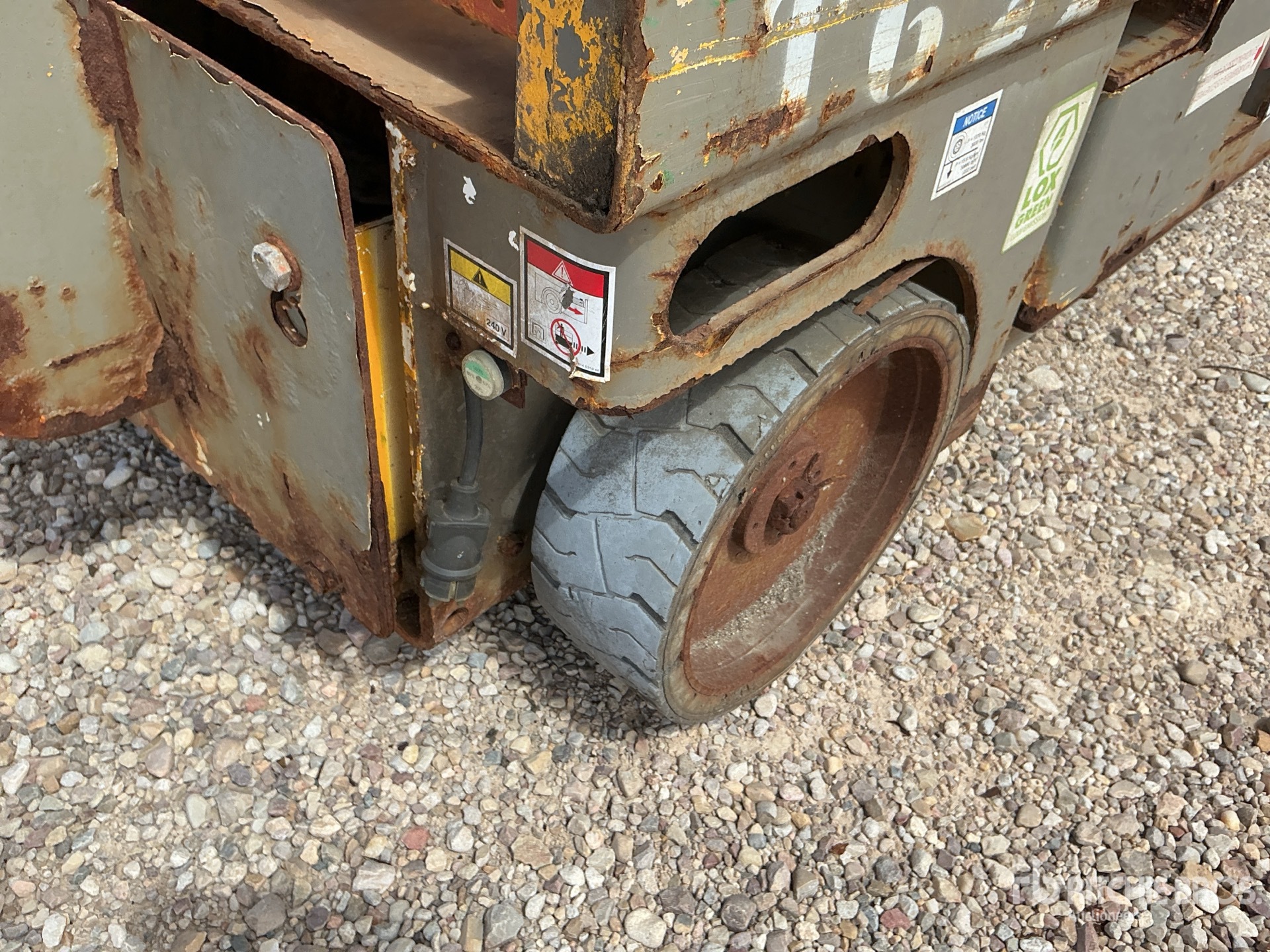 2007 Haulotte COMPACT 10