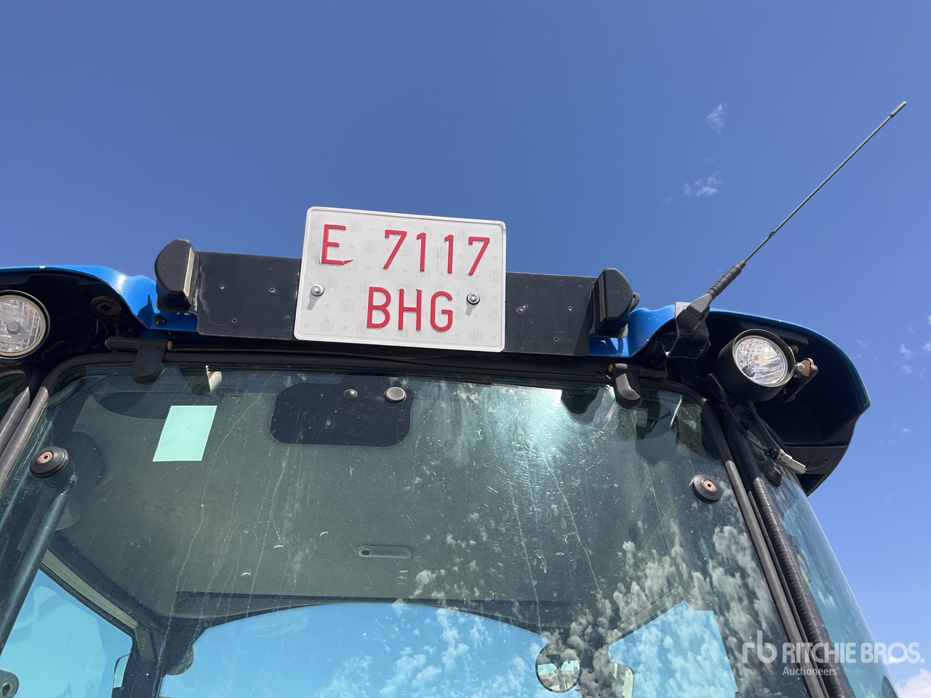 2019 New Holland T5.95