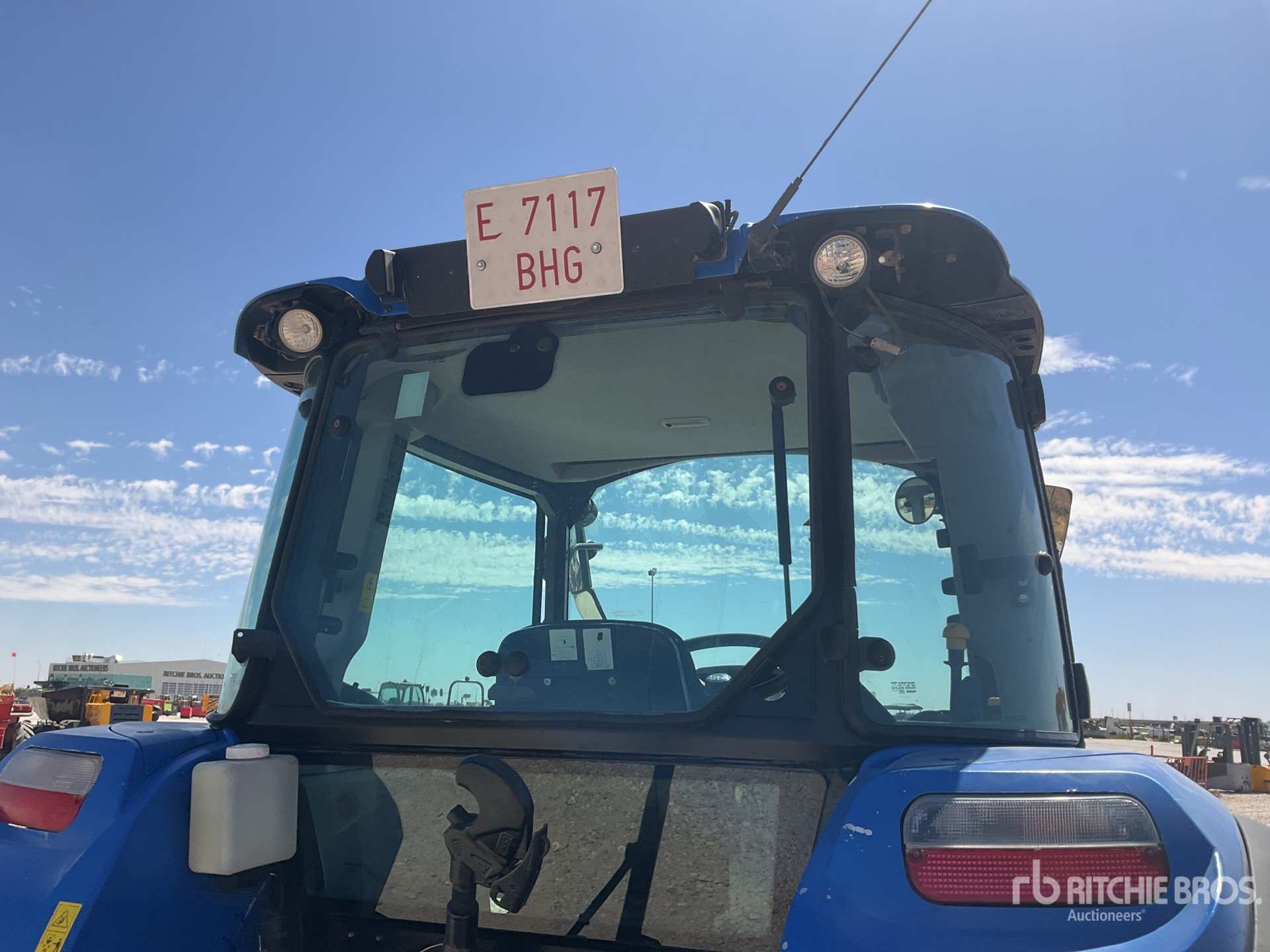 2019 New Holland T5.95