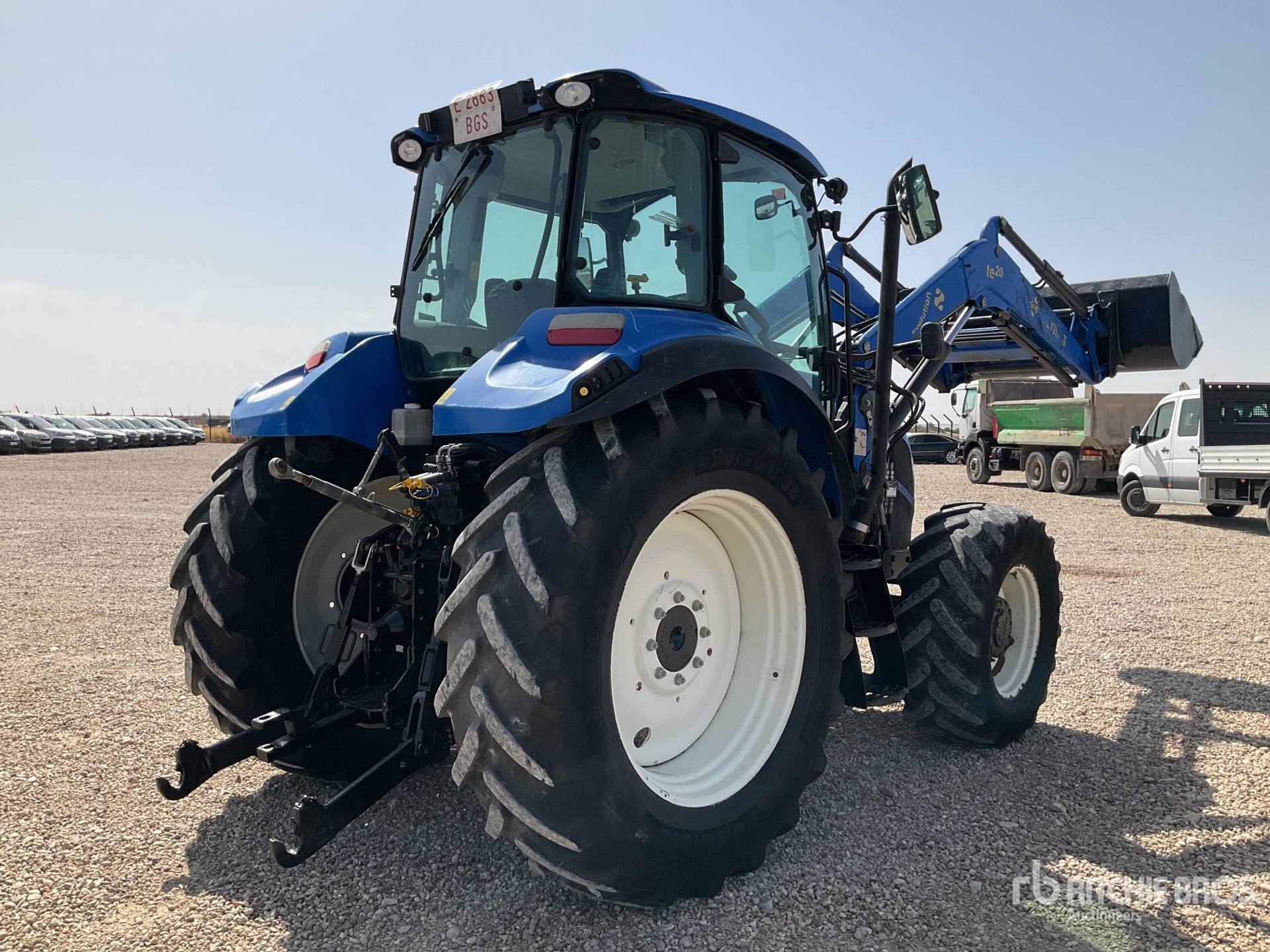 2017 New Holland T5.105 EC
