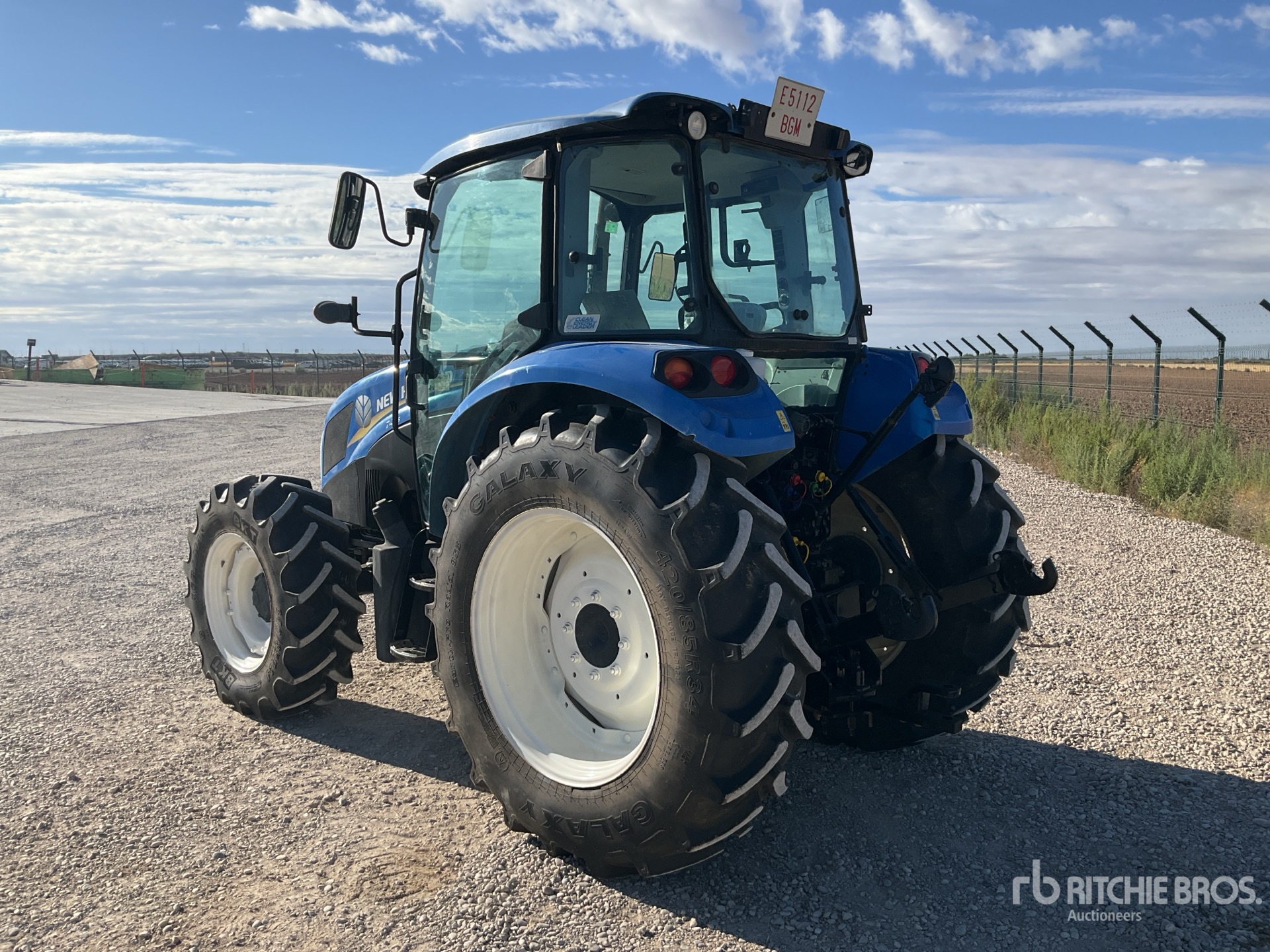 2015 New Holland T4.95 DC