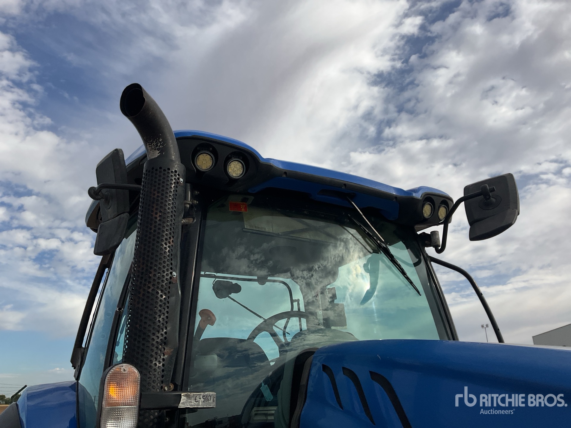 2017 New Holland T6.125
