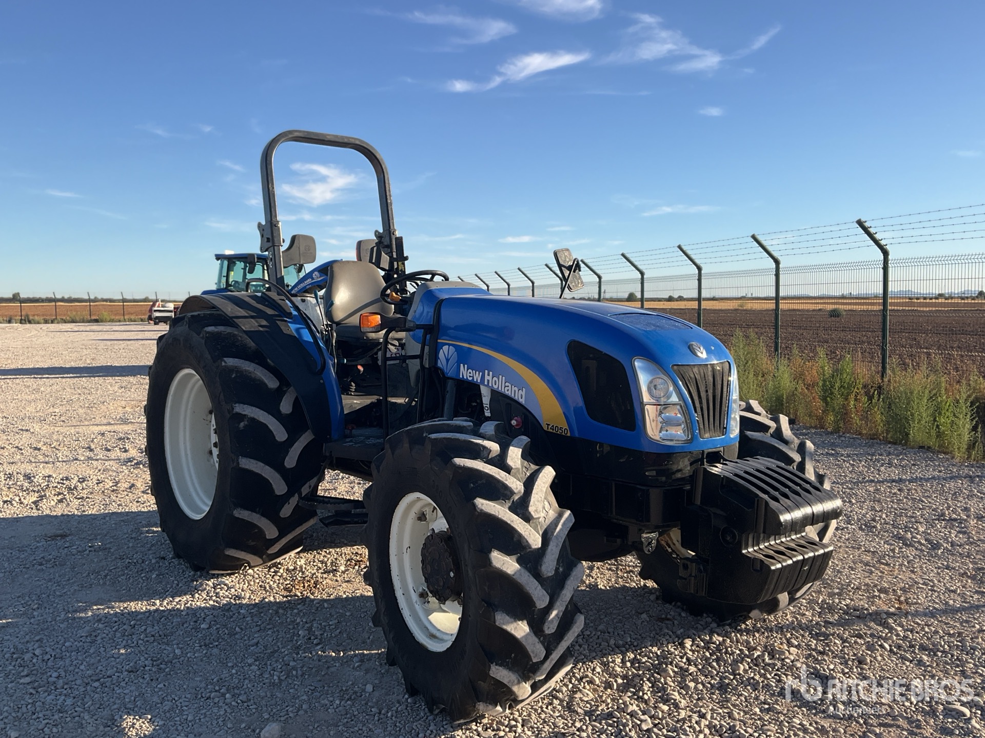 2013 New Holland T4050