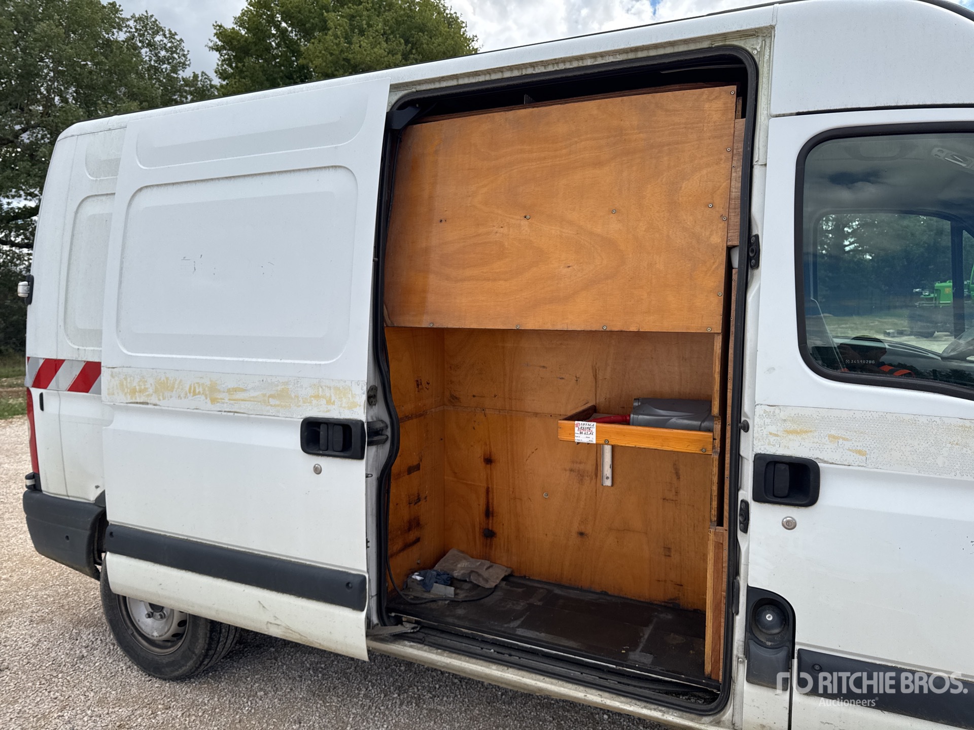 2005 Renault MASTER DCI120