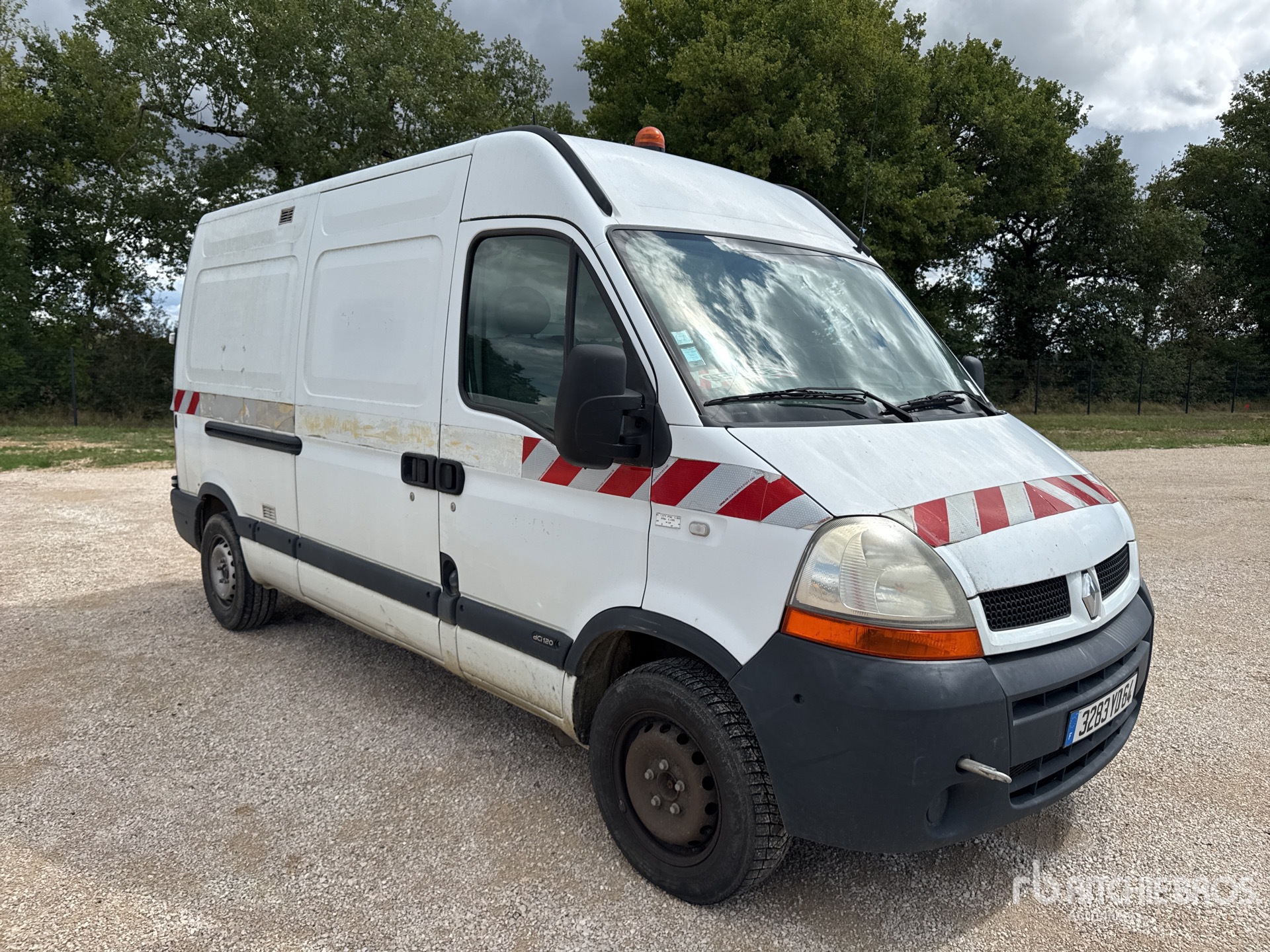 2005 Renault MASTER DCI120