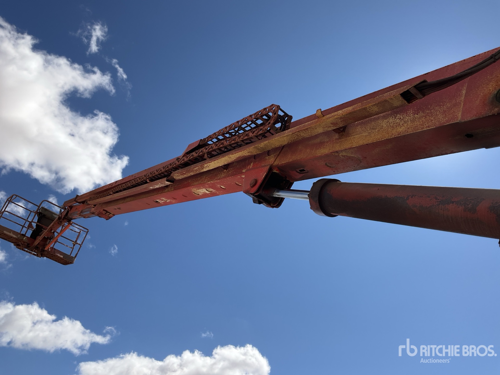 2006 JLG 860SJ