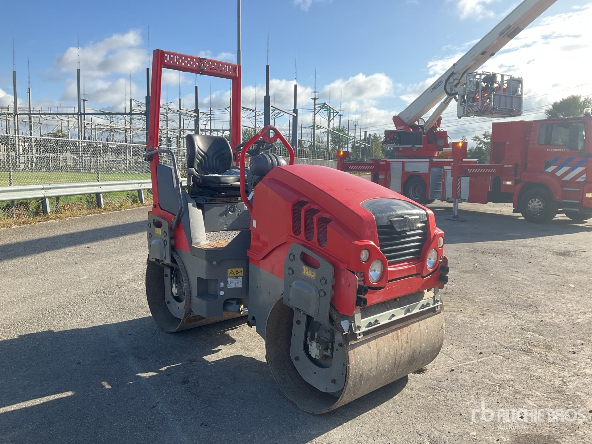 2013 Hamm HD10VV