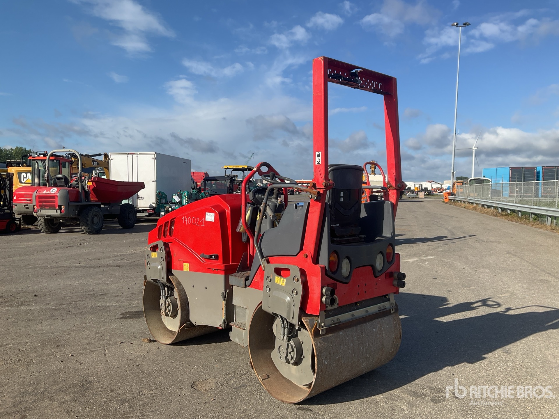 2013 Hamm HD10VV