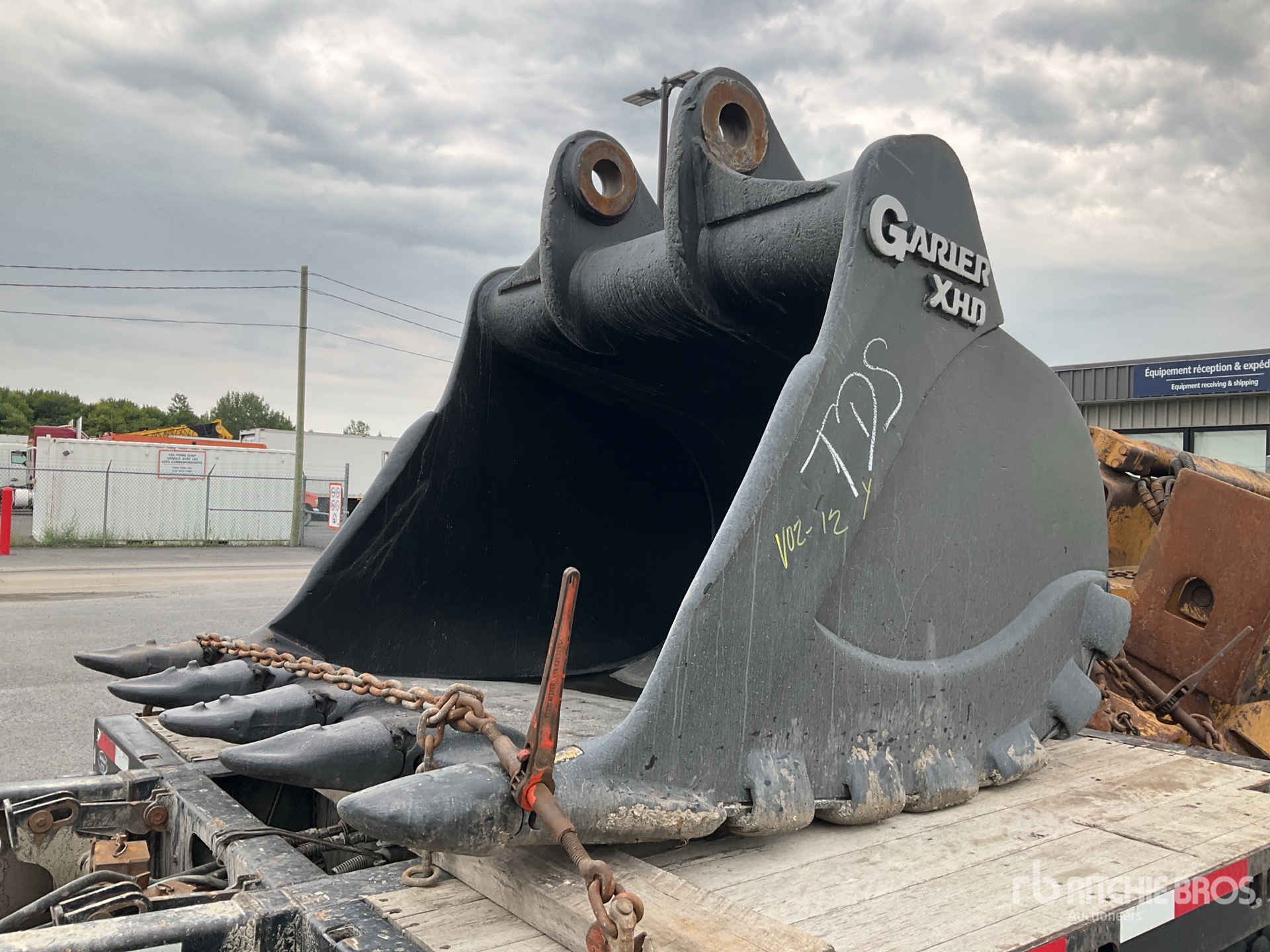 2015 Caterpillar 349F L