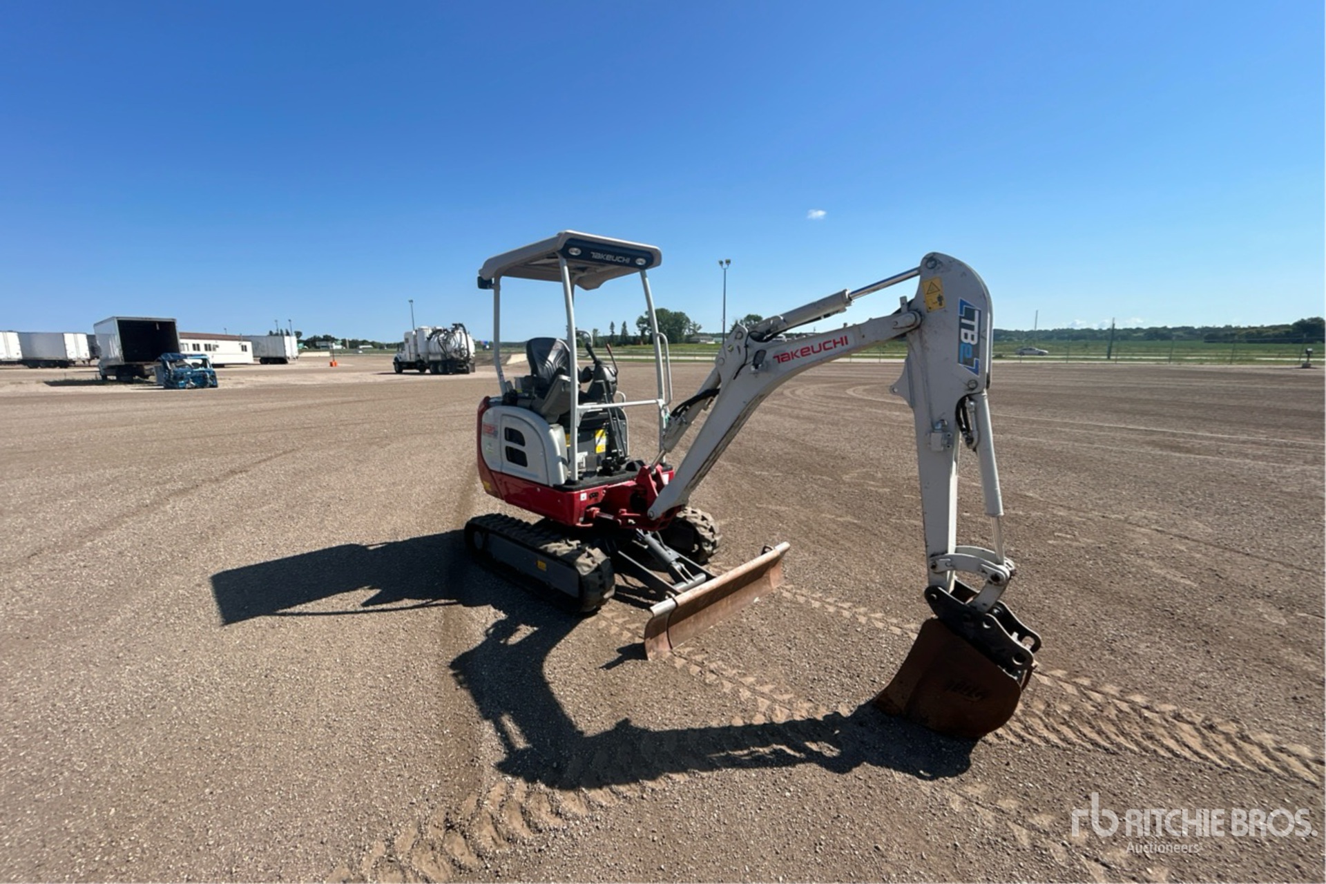 2022 Takeuchi TB20E