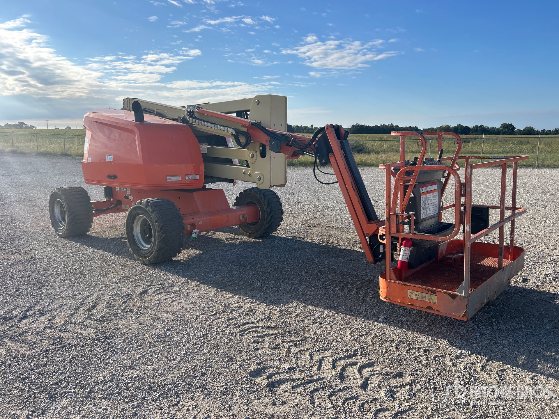 2016 JLG 450AJ