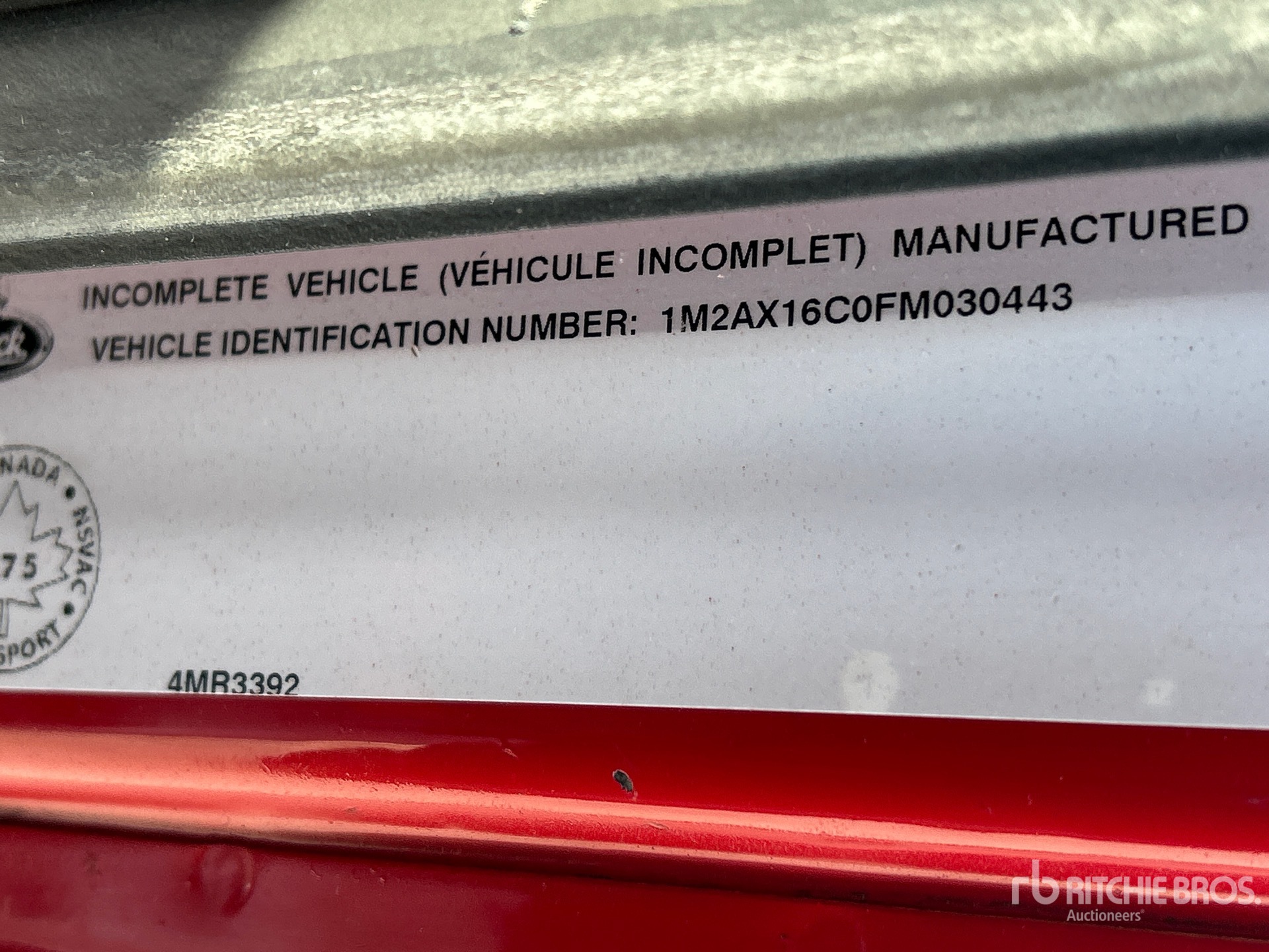 2015 Mack GU813