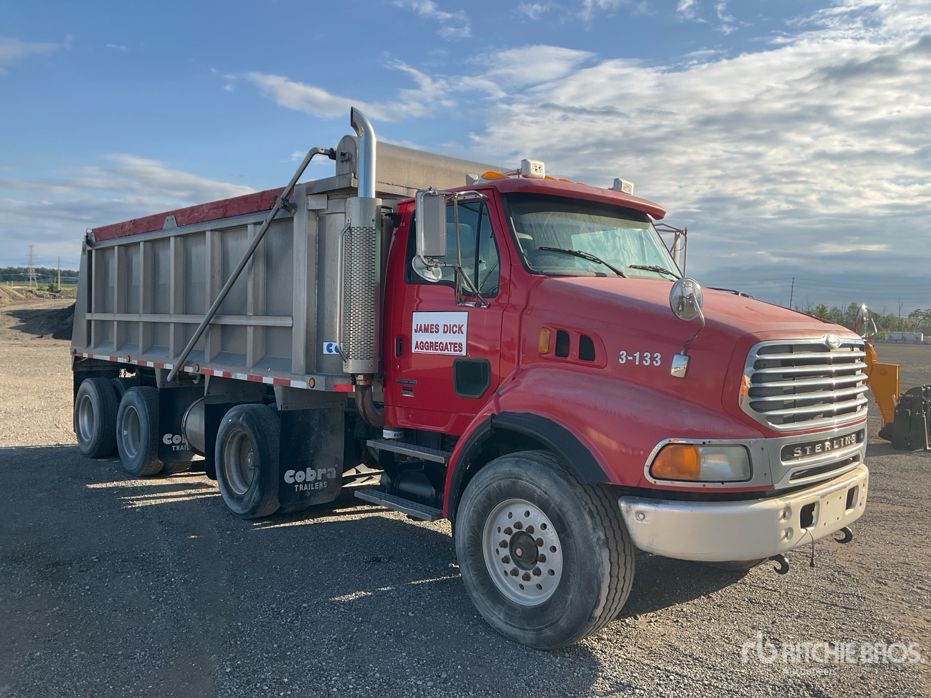 2007 Sterling L9500