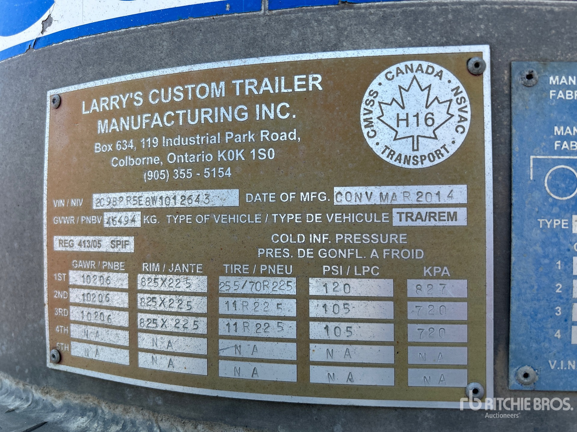 1998 Cobra 33 ft Tri/A