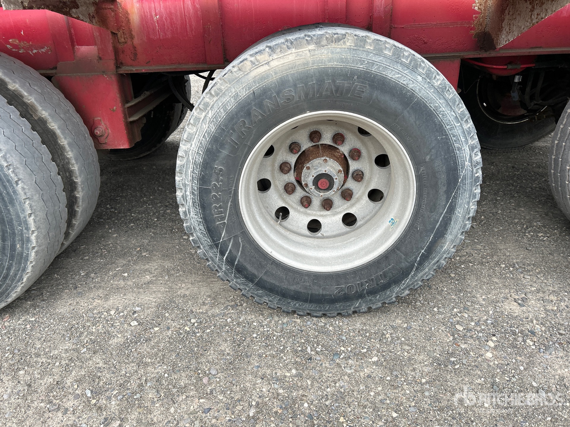 2000 Raglan 44 ft 5/Axle