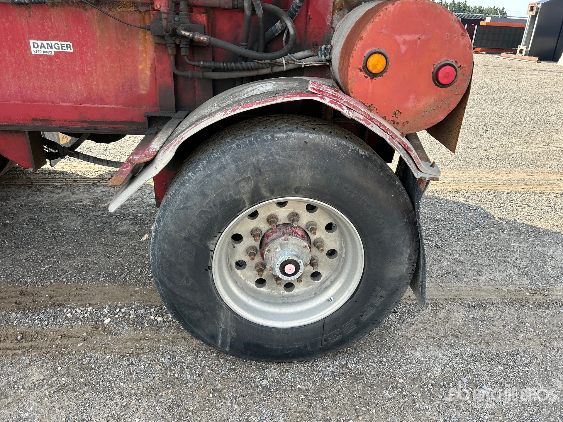 2000 Raglan 48 FT 5/AXLE