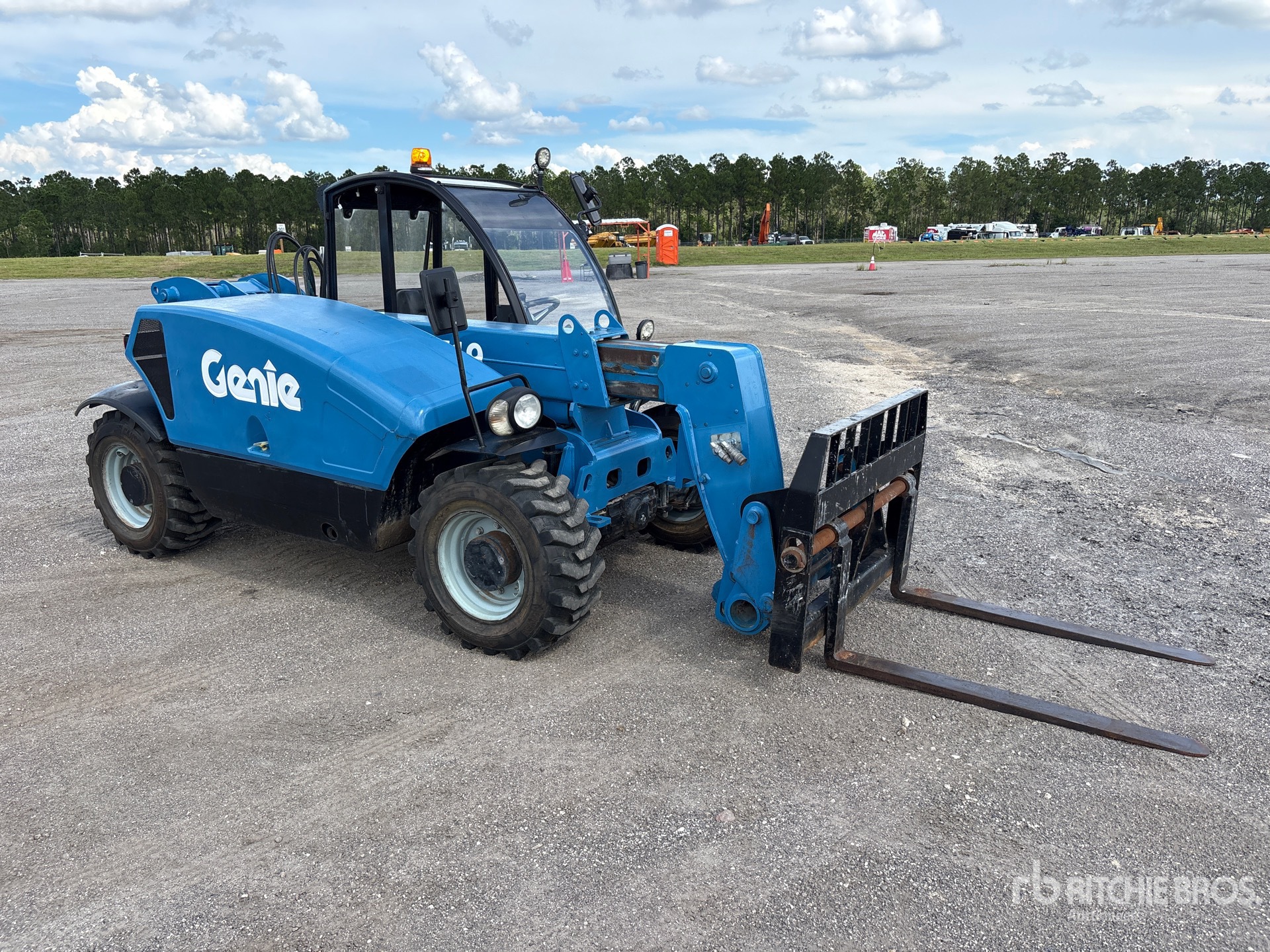 2016 Genie GTH-5519