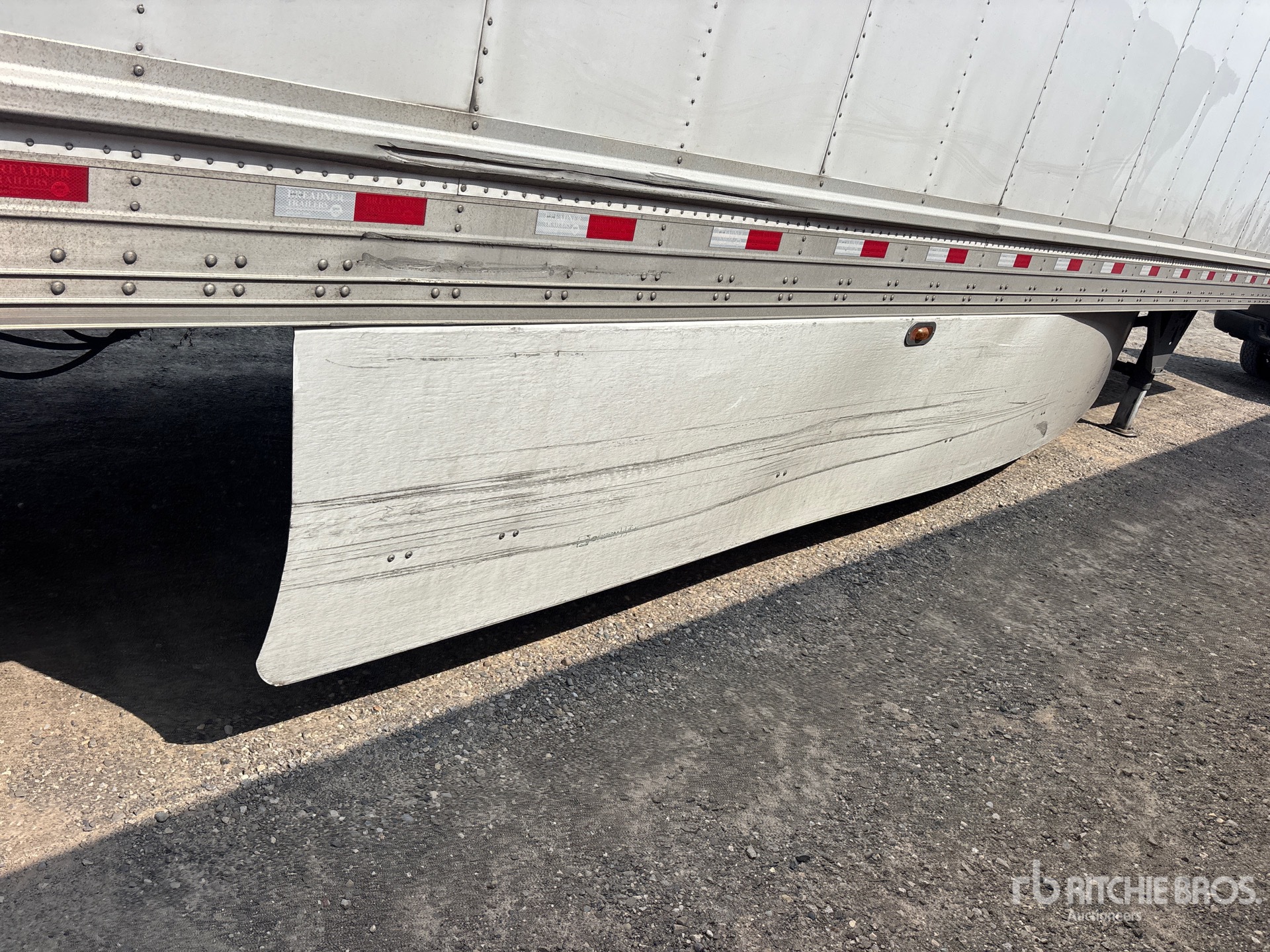 2024 Hyundai 53 ft T/A