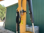 Hydraulics with Auxiliary Hydraulic Plumbing