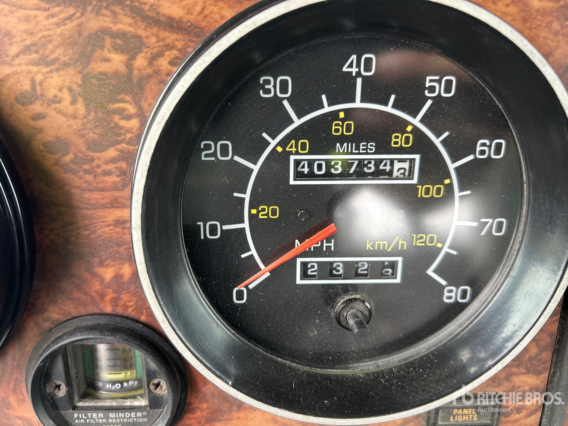 2000 Kenworth T800