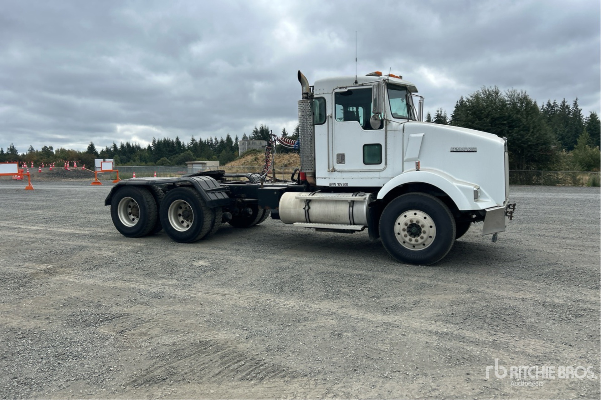 2000 Kenworth T800