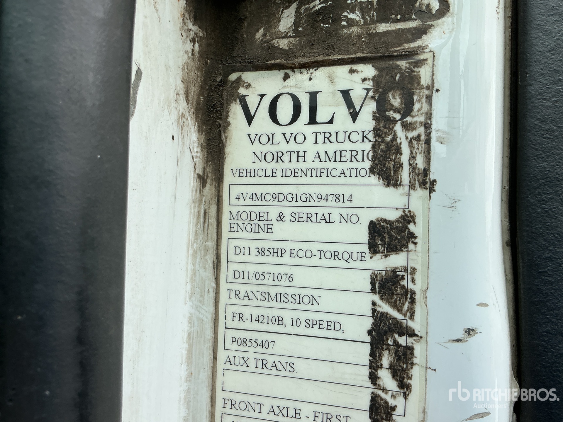 2016 Volvo VNM