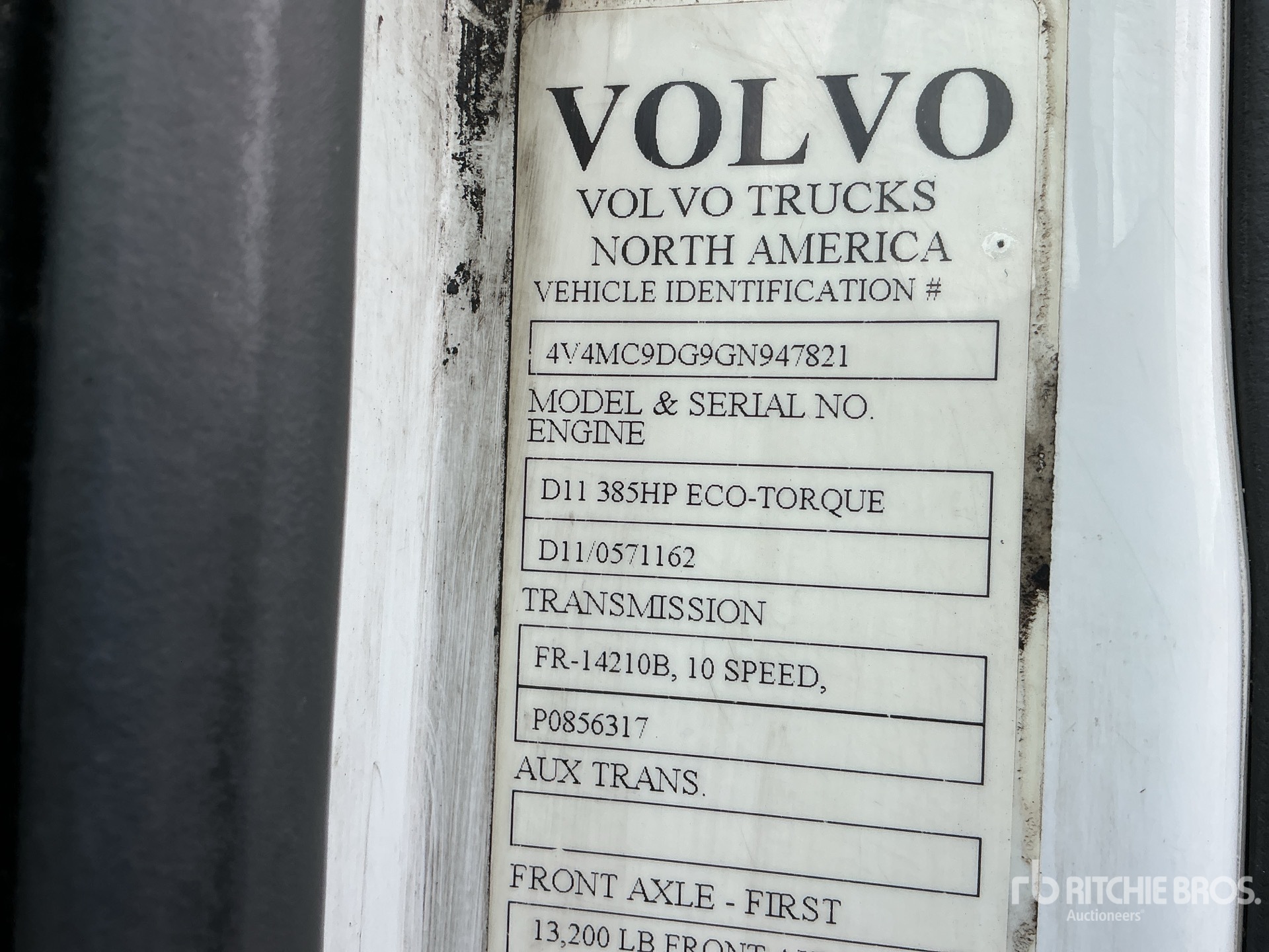 2016 Volvo VNM
