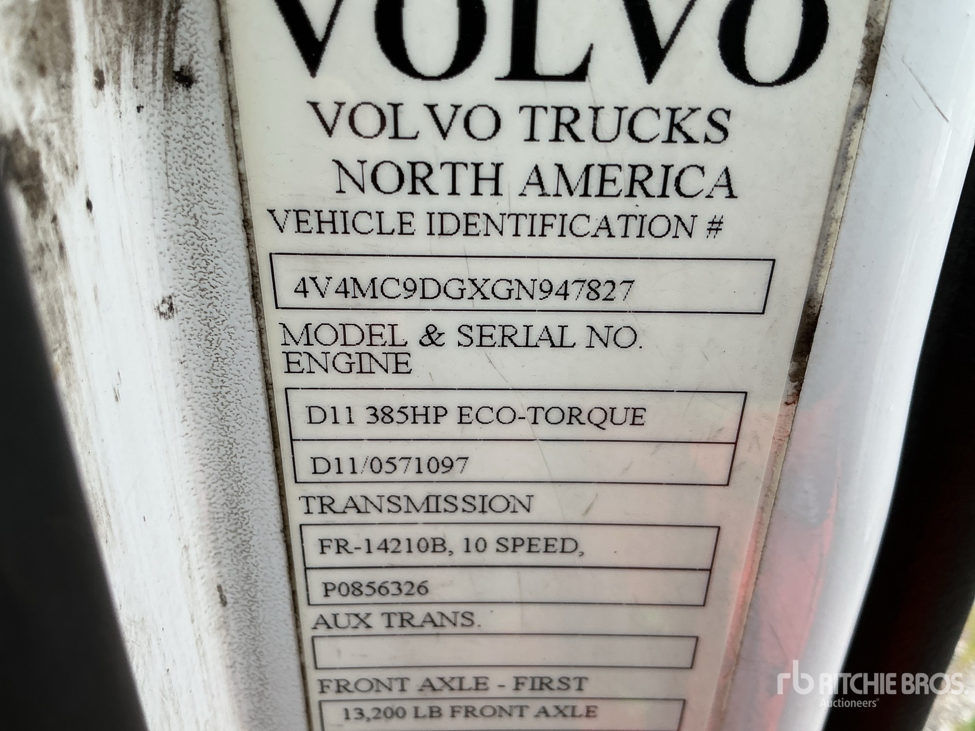 2016 Volvo VNM