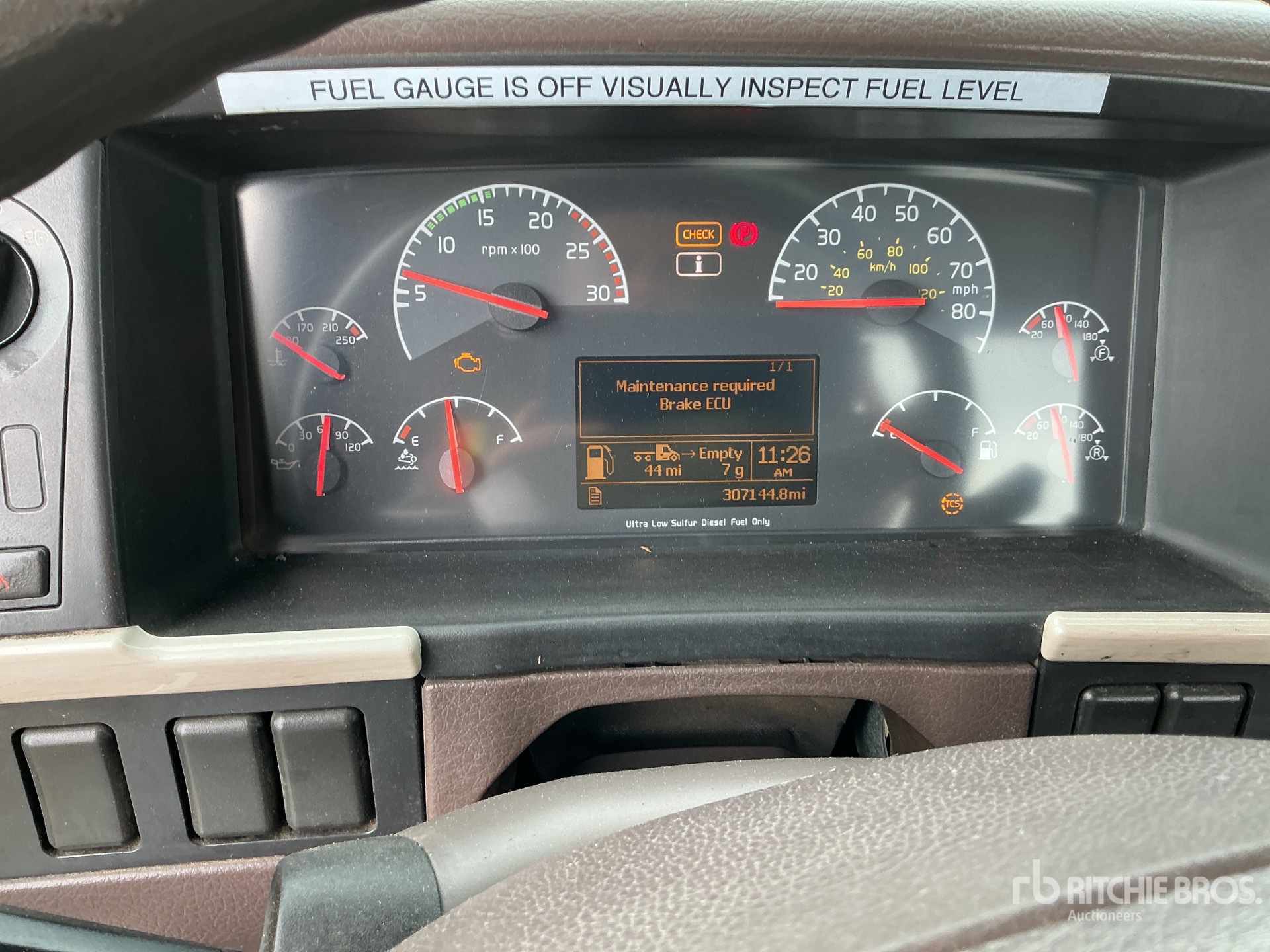 2016 Volvo VNM
