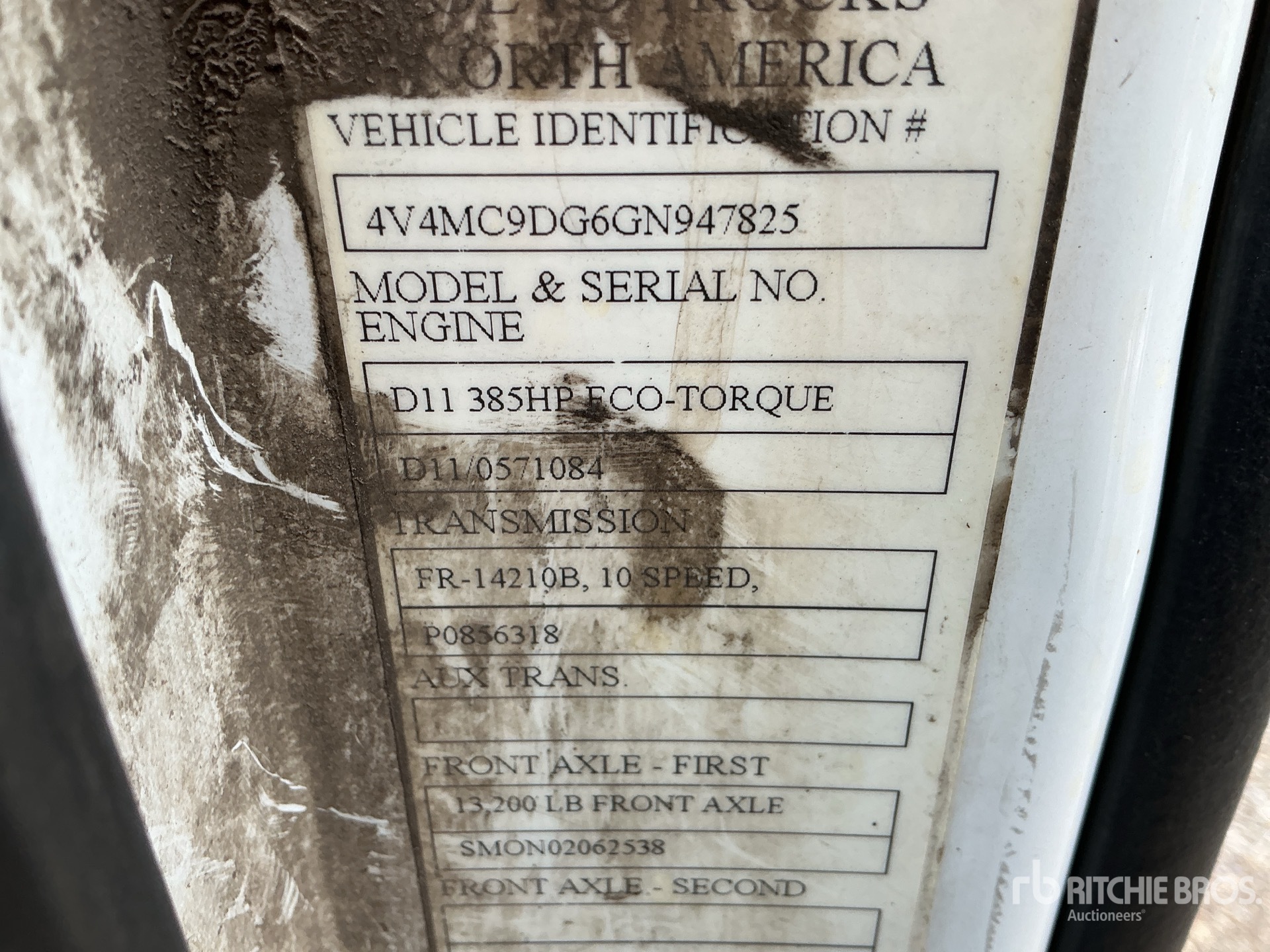 2016 Volvo VNM